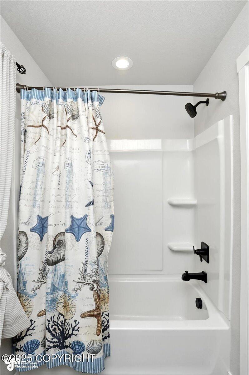 Palmer, Alaska, 99645, United States, 3 Bedrooms Bedrooms, ,3 BathroomsBathrooms,Residential,For Sale,1974146