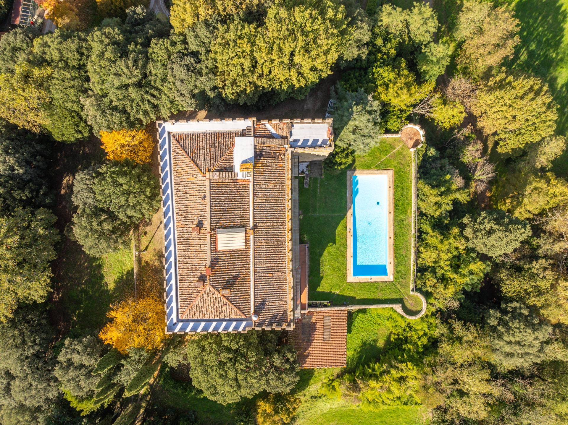 Reggello, Firenze, 50066, IT, 16 Bedrooms Bedrooms, ,15 BathroomsBathrooms,Residential,For Sale,1990362