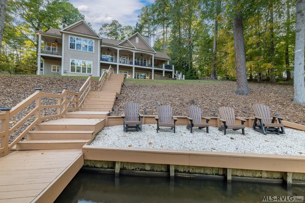 Boydton, Virginia, 23917, United States, 5 Bedrooms Bedrooms, ,4 BathroomsBathrooms,Residential,For Sale,1991597