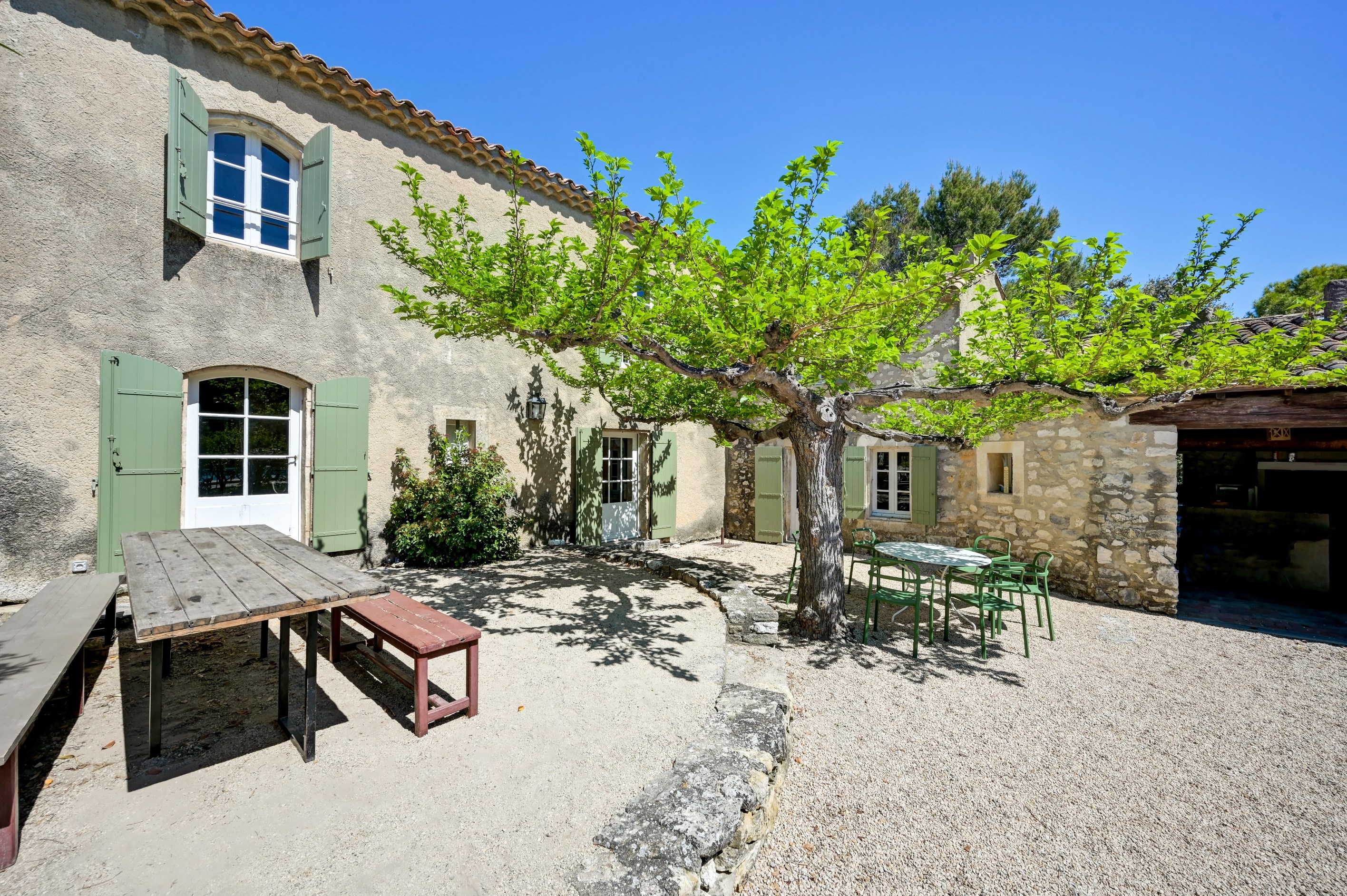  Family property in an exceptional setting - 物件實景