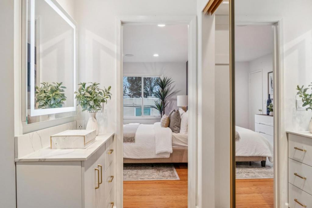 San Francisco, California, 94132, United States, 4 Bedrooms Bedrooms, ,3 BathroomsBathrooms,Residential,For Sale,2005595