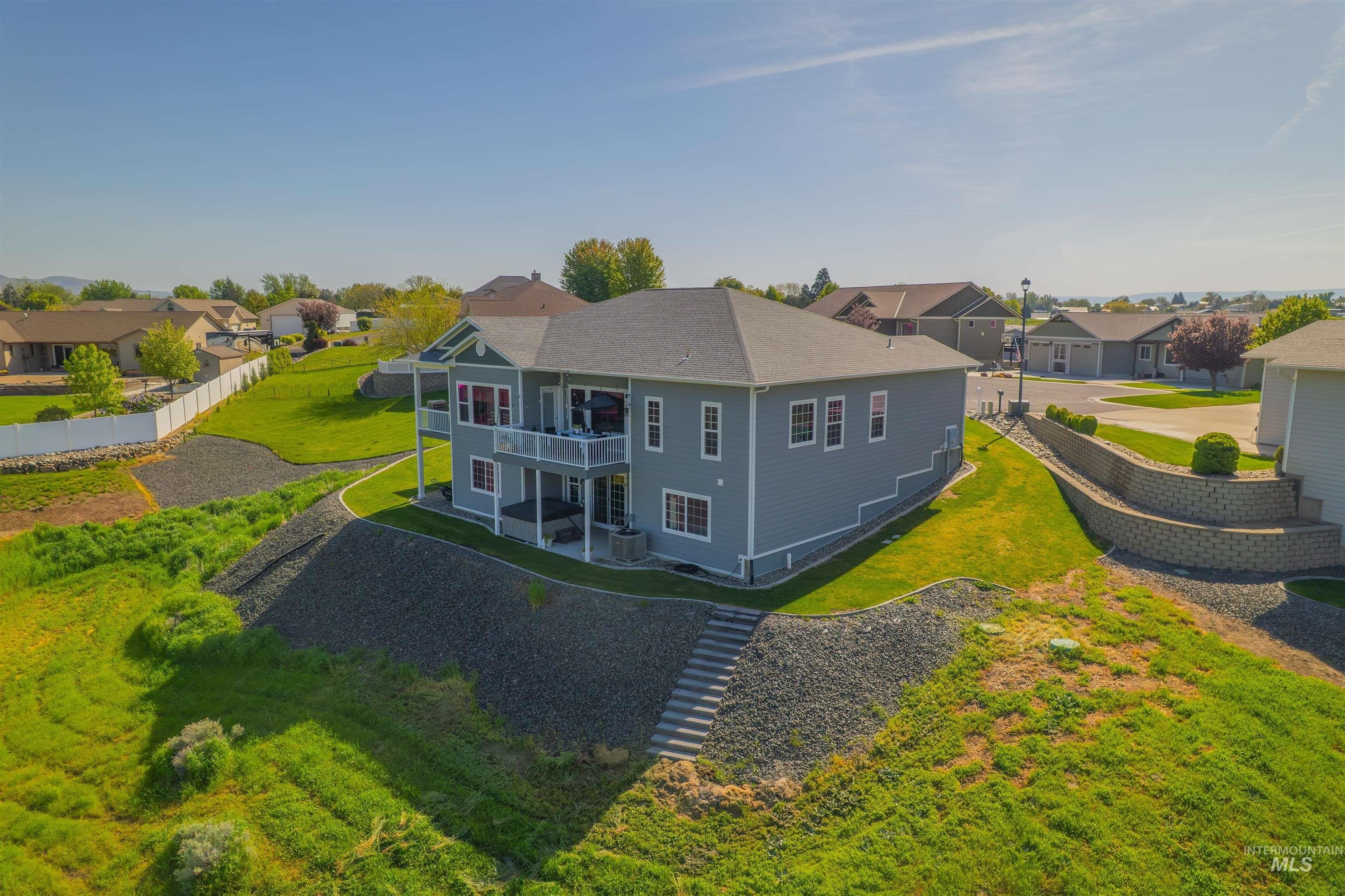 Clarkston, Washington, 99403, United States, 4 Bedrooms Bedrooms, ,3 BathroomsBathrooms,Residential,For Sale,1976590