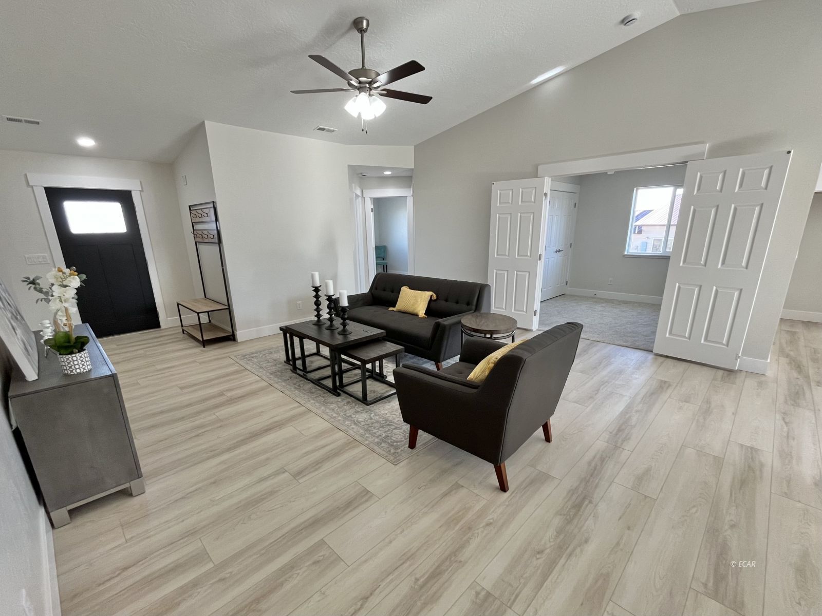 Elko, Nevada, 89801, United States, 4 Bedrooms Bedrooms, ,2 BathroomsBathrooms,Residential,For Sale,1969228