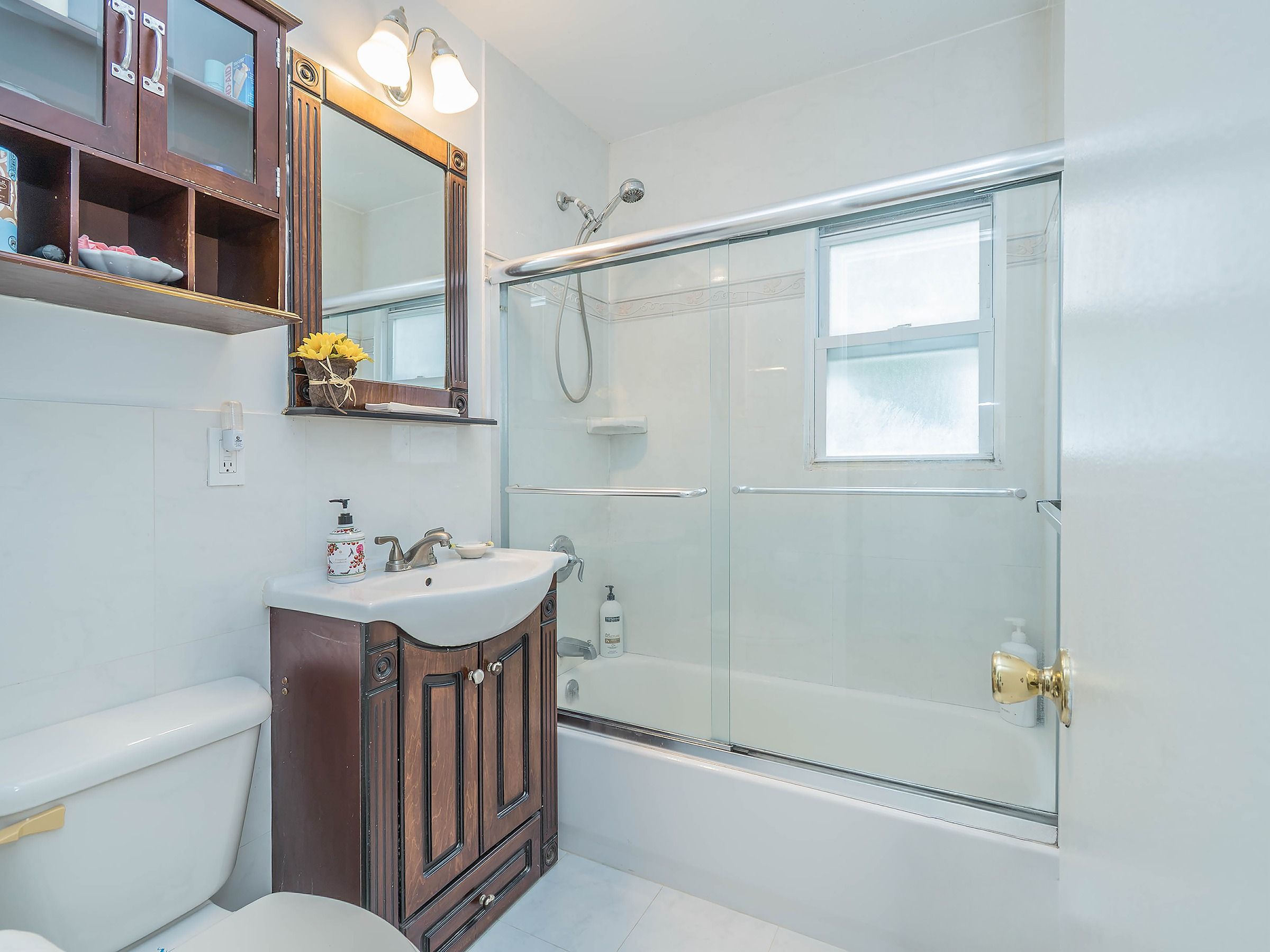  44 Corchaug Avenue, Port Washington, NY, 11050 - 物件實景