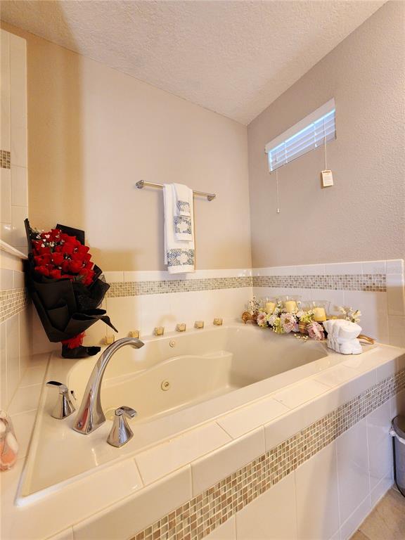 Winter Garden, Florida, 34787, United States, 5 Bedrooms Bedrooms, ,4 BathroomsBathrooms,Residential,For Sale,1868567