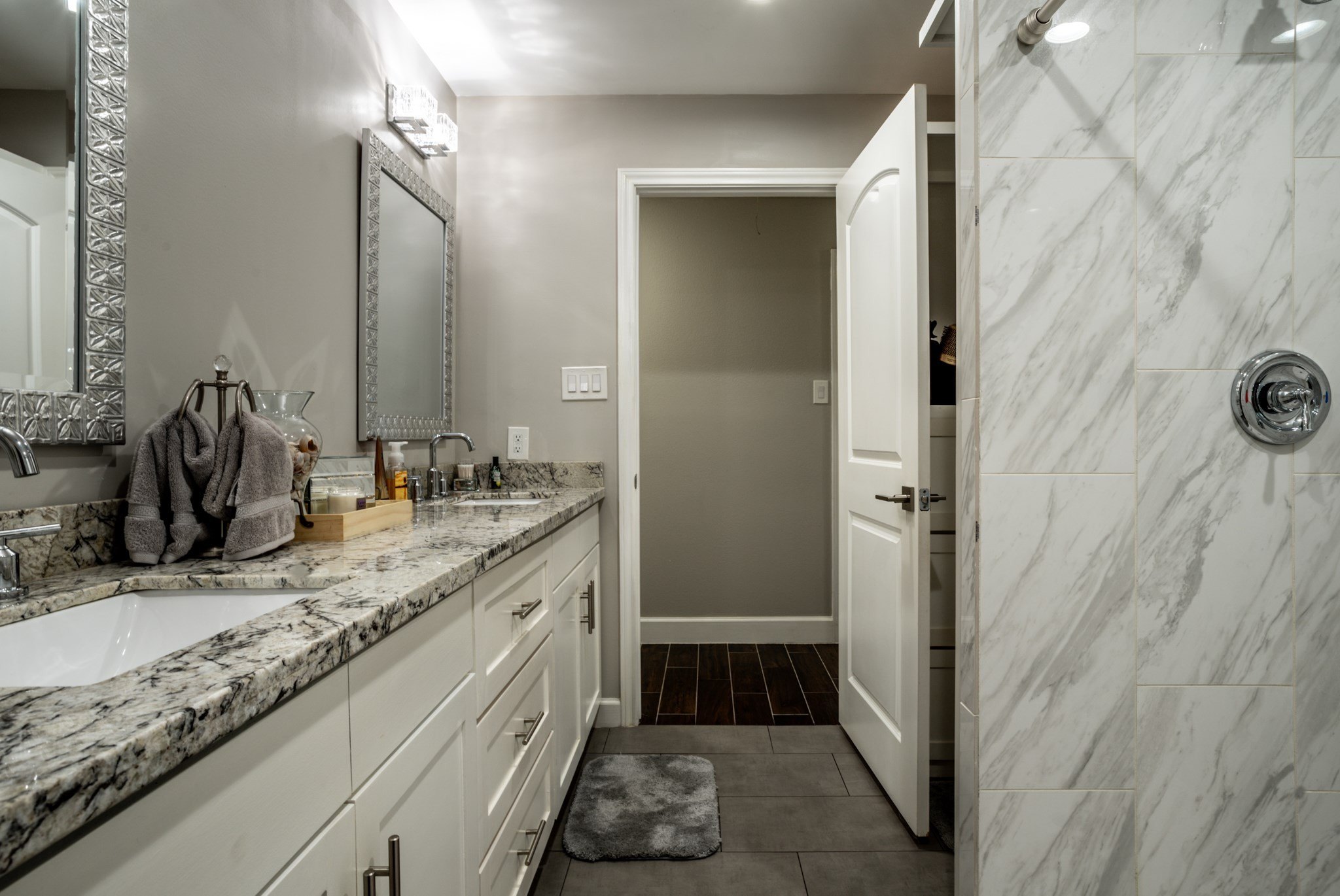 Houston, Texas, 77024, United States, 3 Bedrooms Bedrooms, ,2 BathroomsBathrooms,Residential,For Sale,1976666