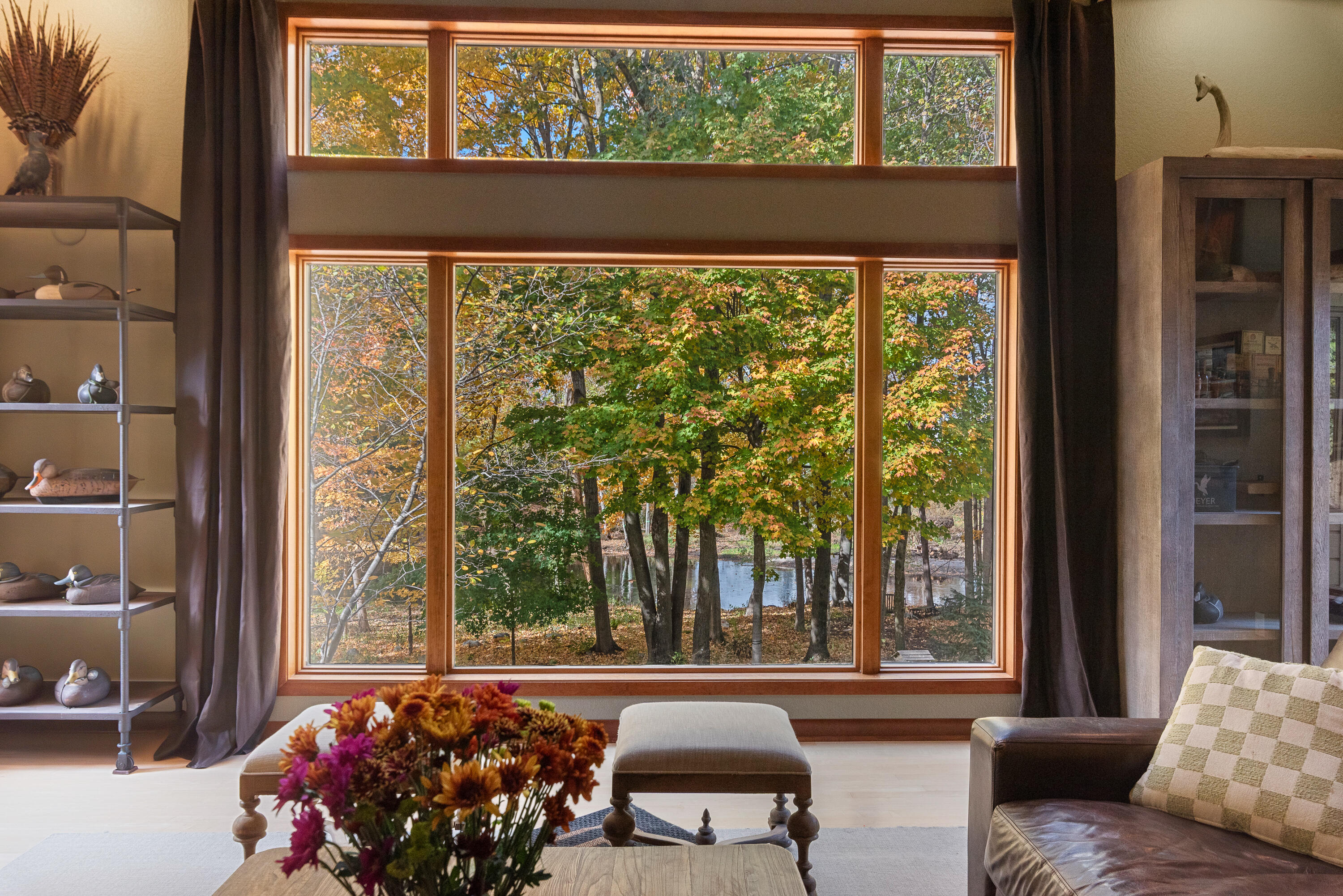 Grafton, Wisconsin, 53024, United States, 4 Bedrooms Bedrooms, ,6 BathroomsBathrooms,Residential,For Sale,1989565