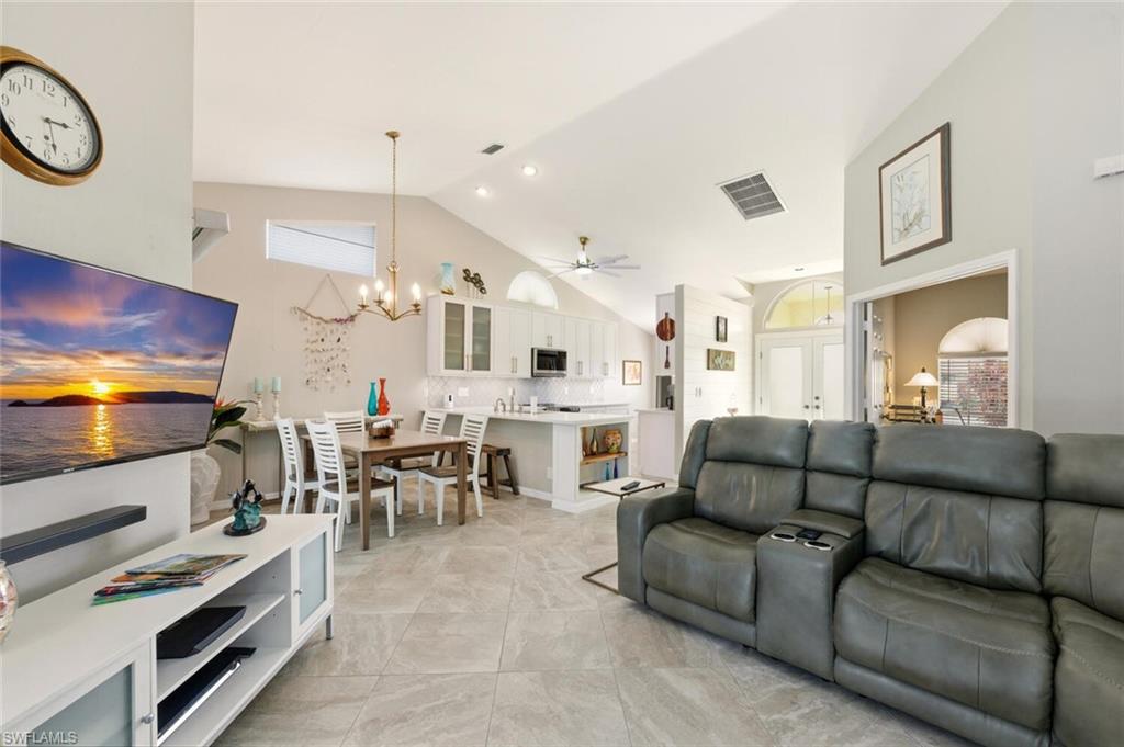 Naples, Florida, 34104, United States, 3 Bedrooms Bedrooms, ,2 BathroomsBathrooms,Residential,For Sale,1987606