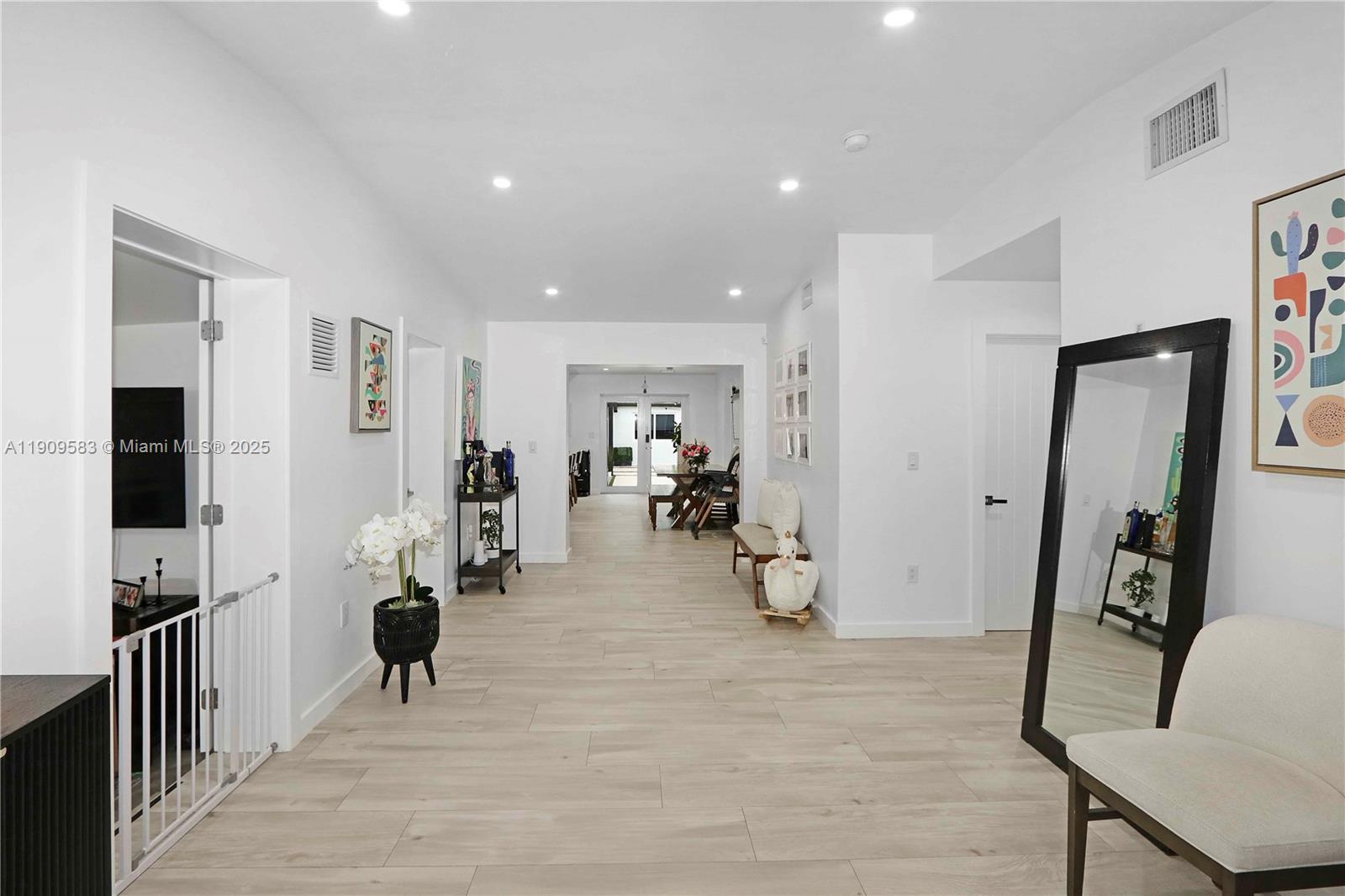 Miami, Florida, 33155, United States, 4 Bedrooms Bedrooms, ,4 BathroomsBathrooms,Residential,For Sale,1987905