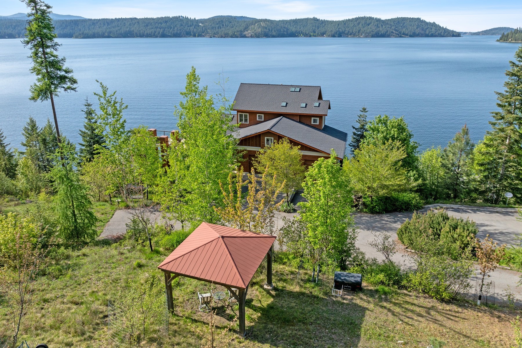  Spectacular Waterfront Custom Craftsman - 物件實景