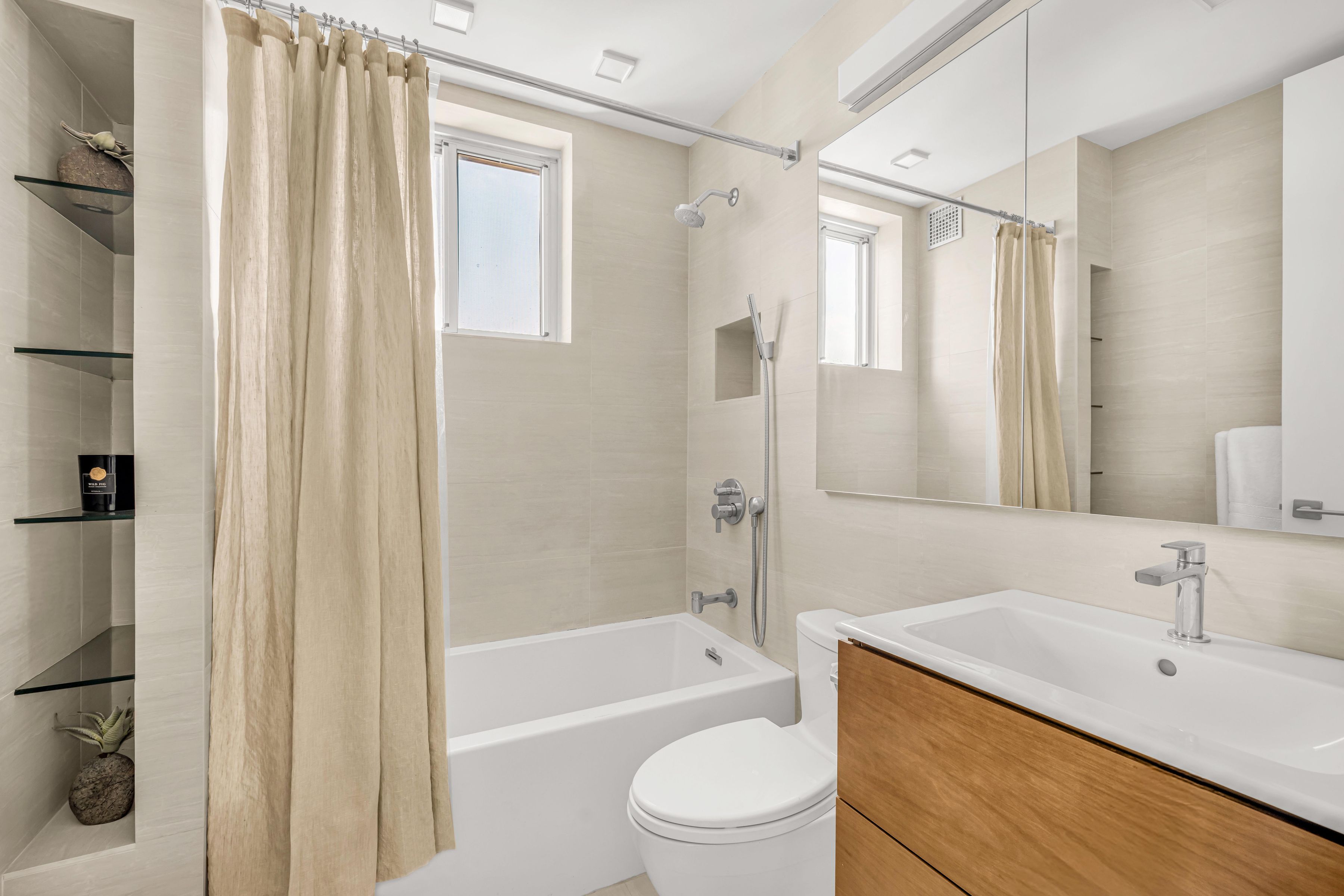  220 East 65th Street - 物件實景