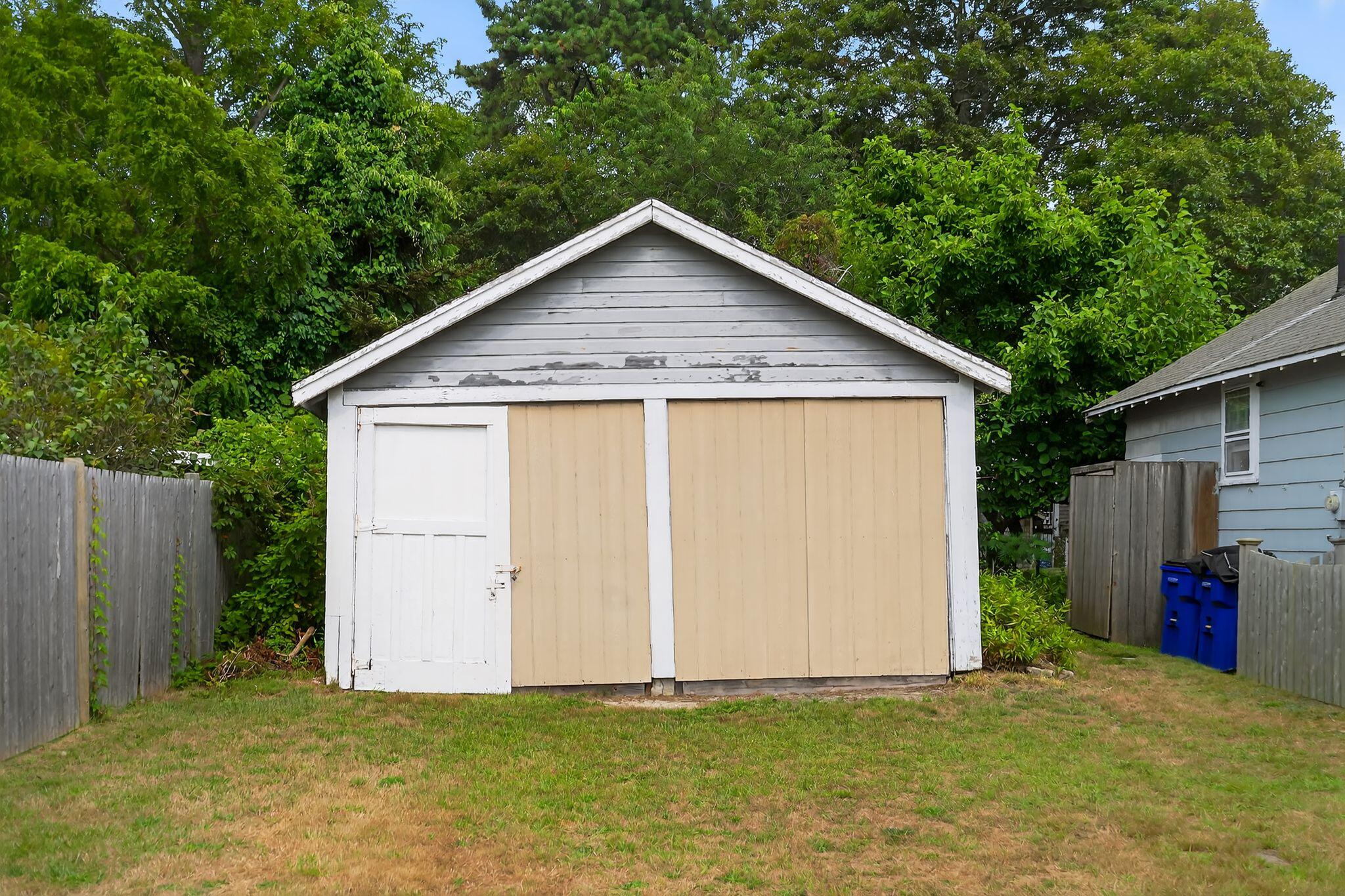 Pocasset, Massachusetts, 02559, United States, 3 Bedrooms Bedrooms, ,1 BathroomBathrooms,Residential,For Sale,1911453