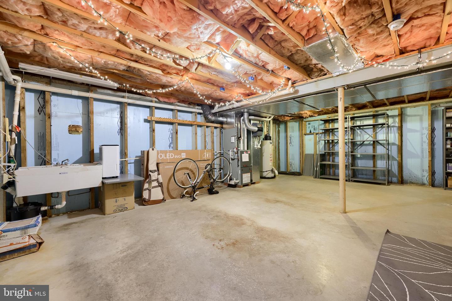 Lancaster, Pennsylvania, 17603, United States, 3 Bedrooms Bedrooms, ,3 BathroomsBathrooms,Residential,For Sale,1964719