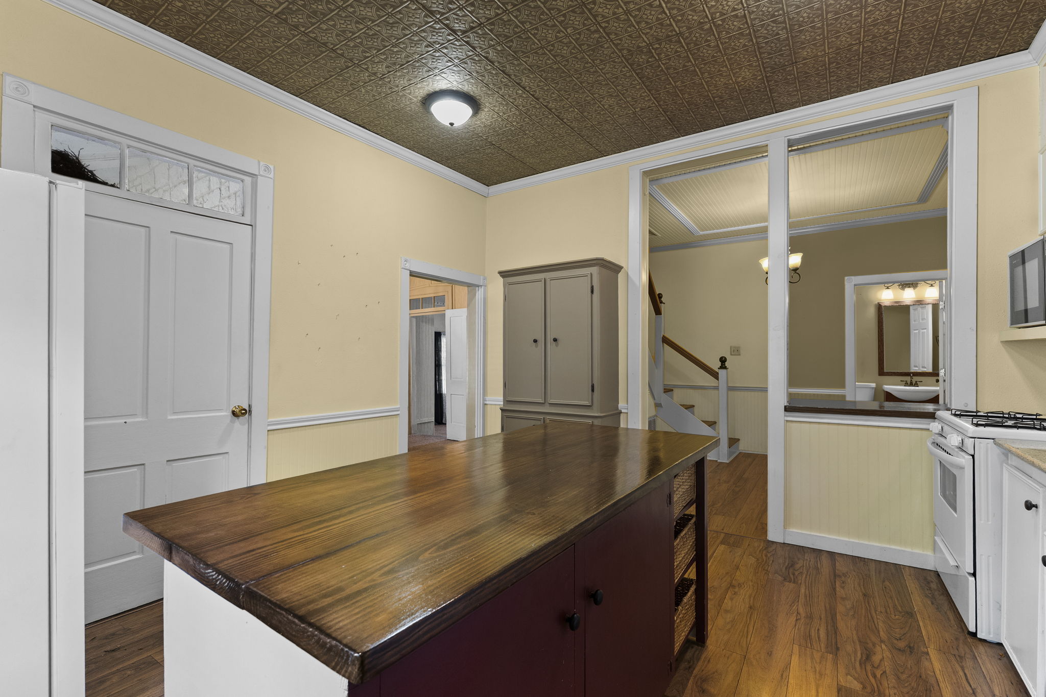  501 West Creek Street, Fredericksburg, TX 78624 - 物件實景