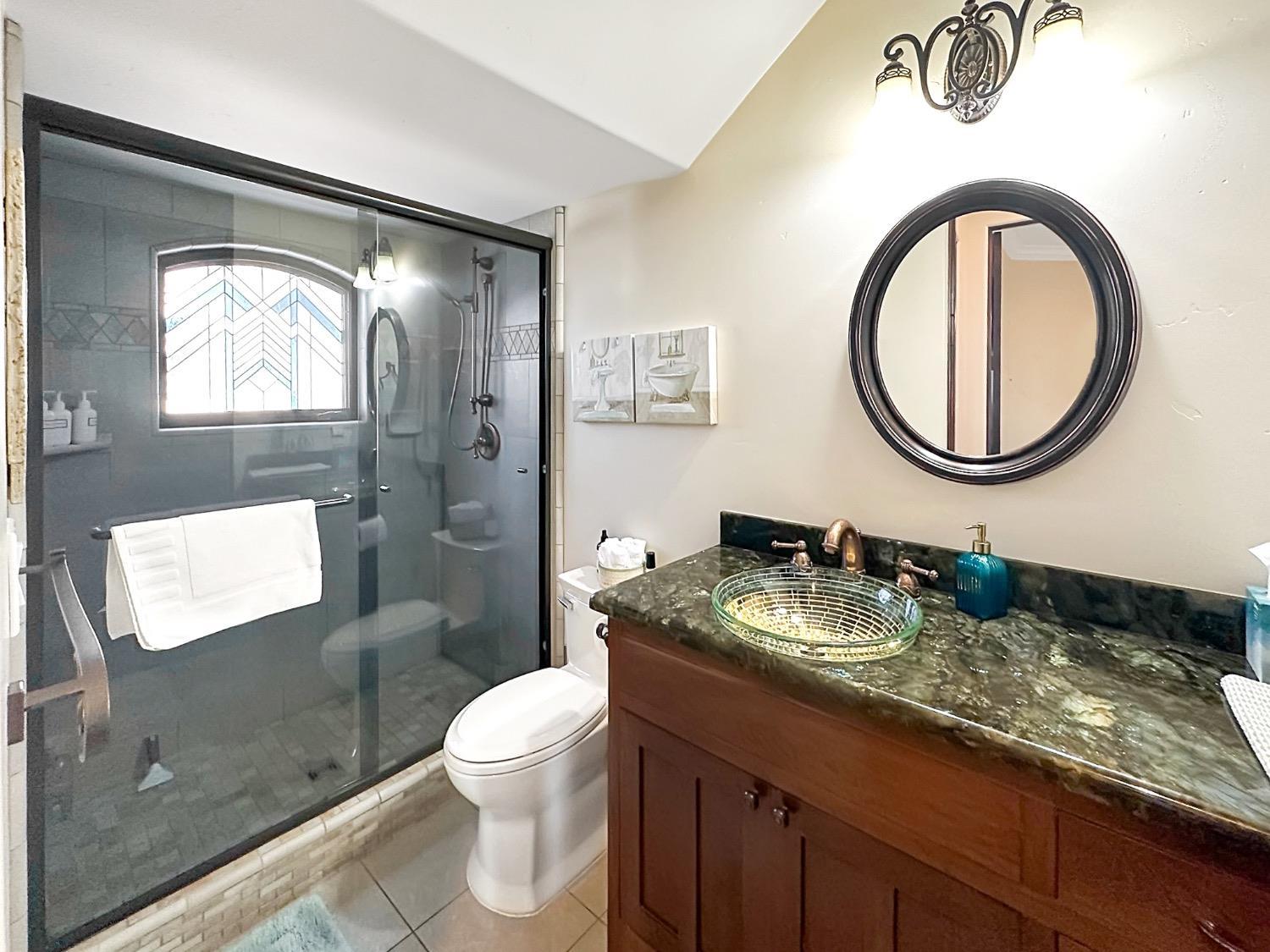 Grass Valley, California, 95949, United States, 4 Bedrooms Bedrooms, ,5 BathroomsBathrooms,Residential,For Sale,1974160