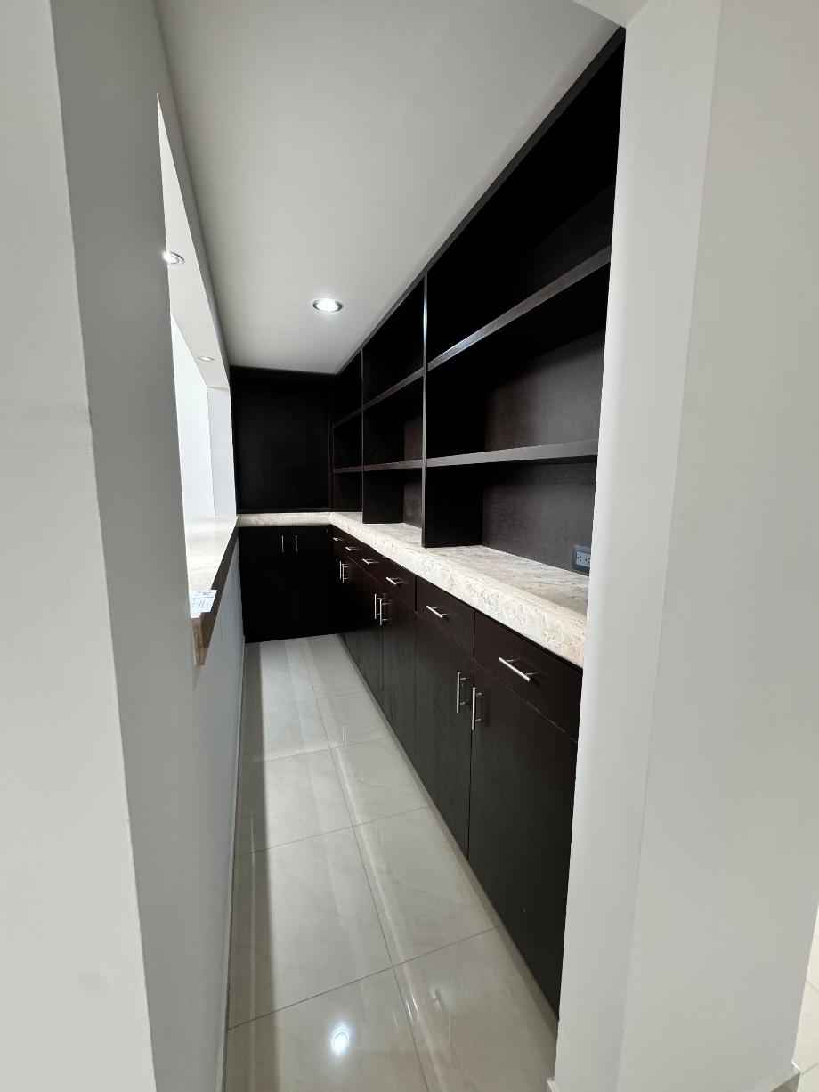 Cerro Lago Palomas, Querétaro, Querétaro, 76230, Mexico, 3 Bedrooms Bedrooms, ,3 BathroomsBathrooms,Residential,For Sale,Cerro Lago Palomas,1672480