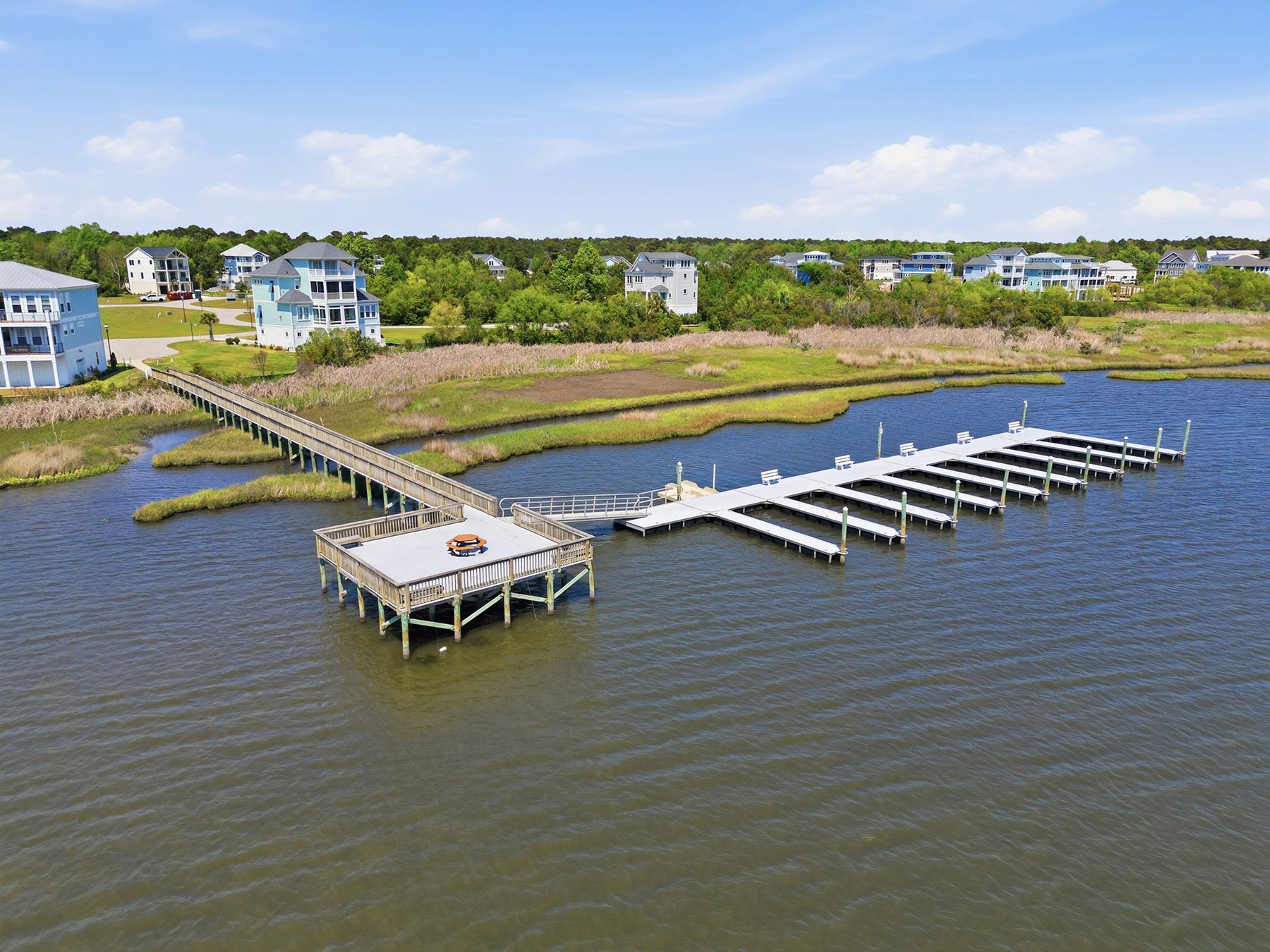  331 Spicer Lake Drive, Holly Ridge, NC 28445 - 物件實景