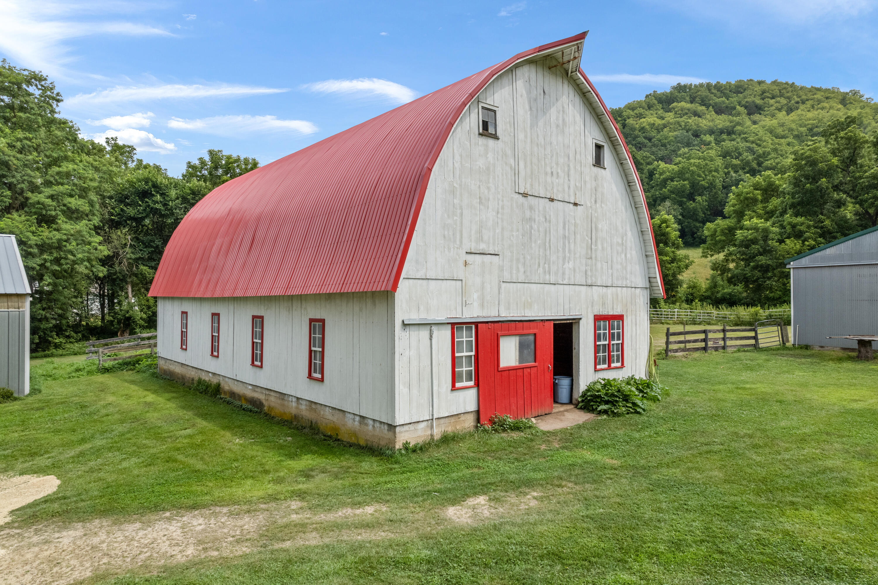 Homer, Minnesota, 55987, United States, 5 Bedrooms Bedrooms, ,3 BathroomsBathrooms,Residential,For Sale,1914657