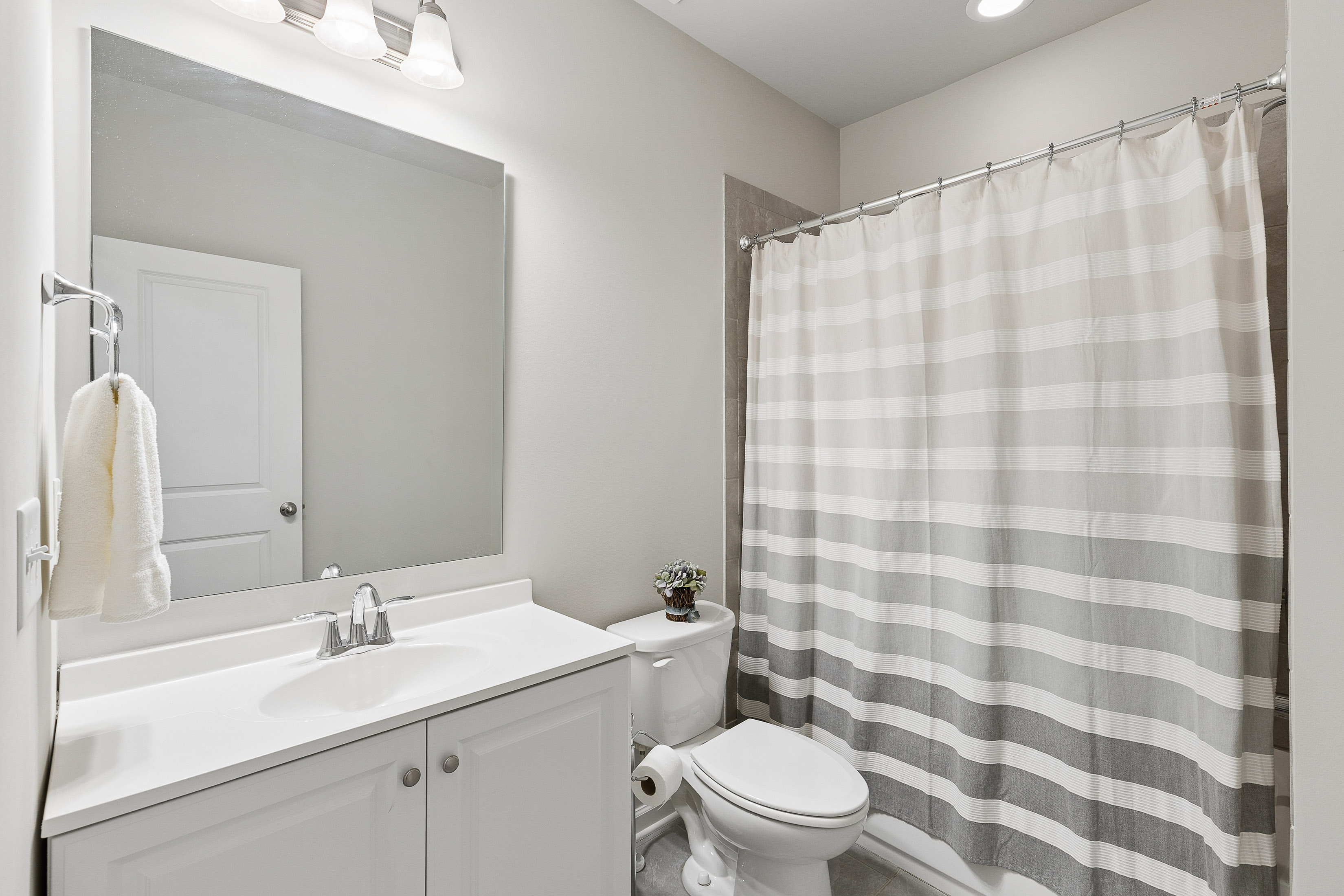  Exceptional Gated Townhome Near Vibrant Downtown Chamblee - 物件實景