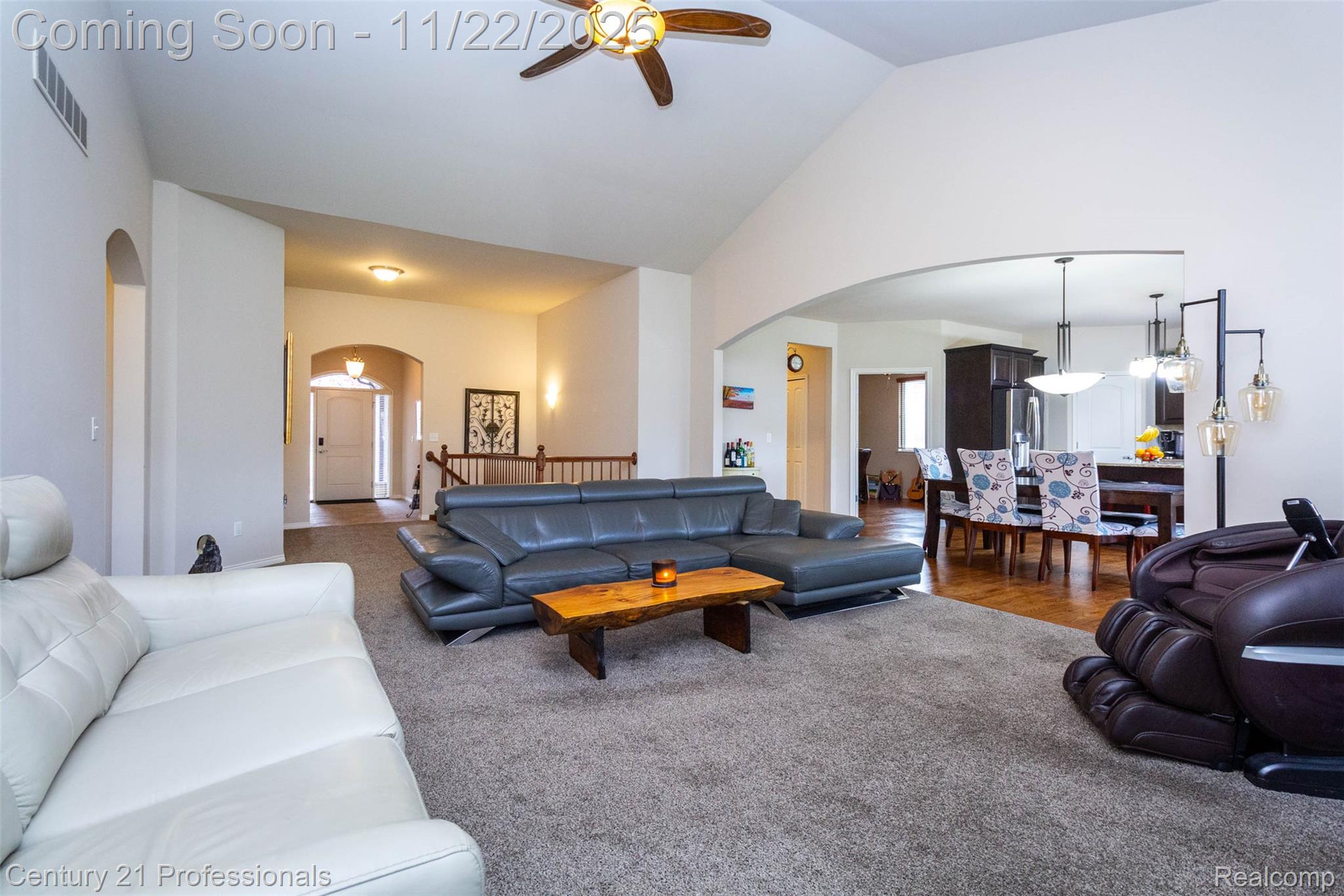 ClintonTownship, Michigan, 48038, United States, 3 Bedrooms Bedrooms, ,4 BathroomsBathrooms,Residential,For Sale,1994254