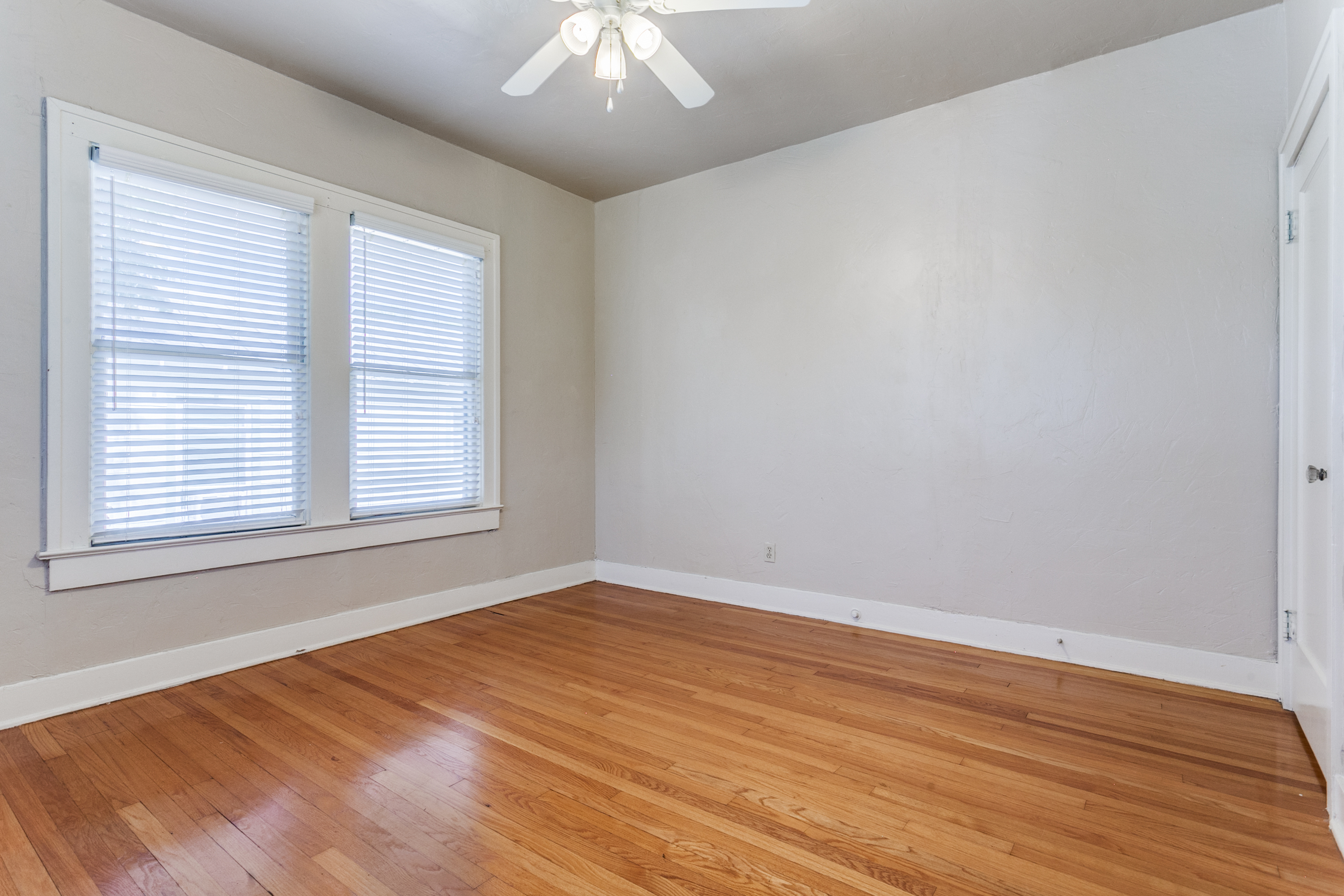  Great Investment Opportunity in Mahncke Park - 物件實景