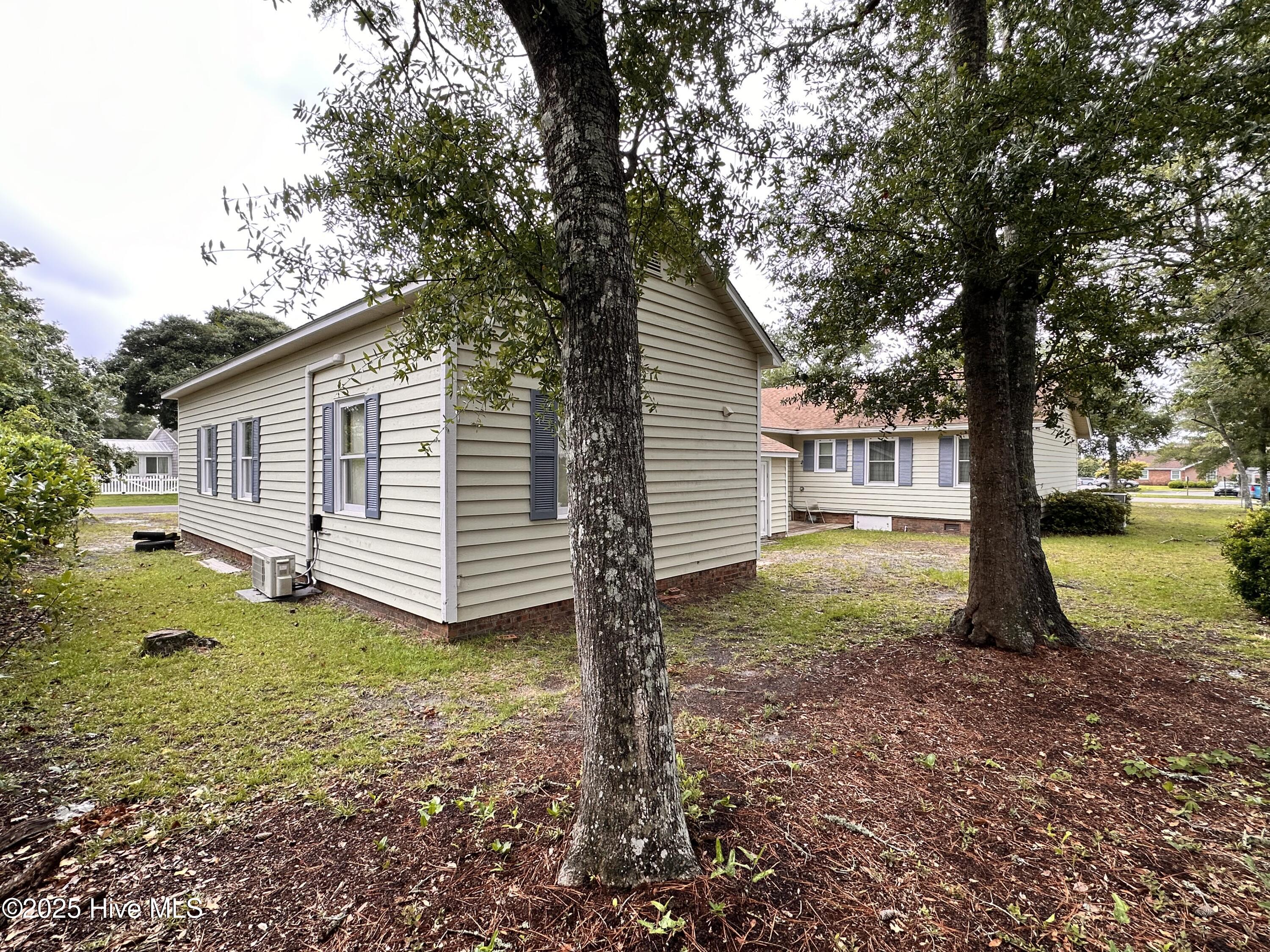 Oak Island, North Carolina, 28465, United States, 3 Bedrooms Bedrooms, ,2 BathroomsBathrooms,Residential,For Sale,1883696