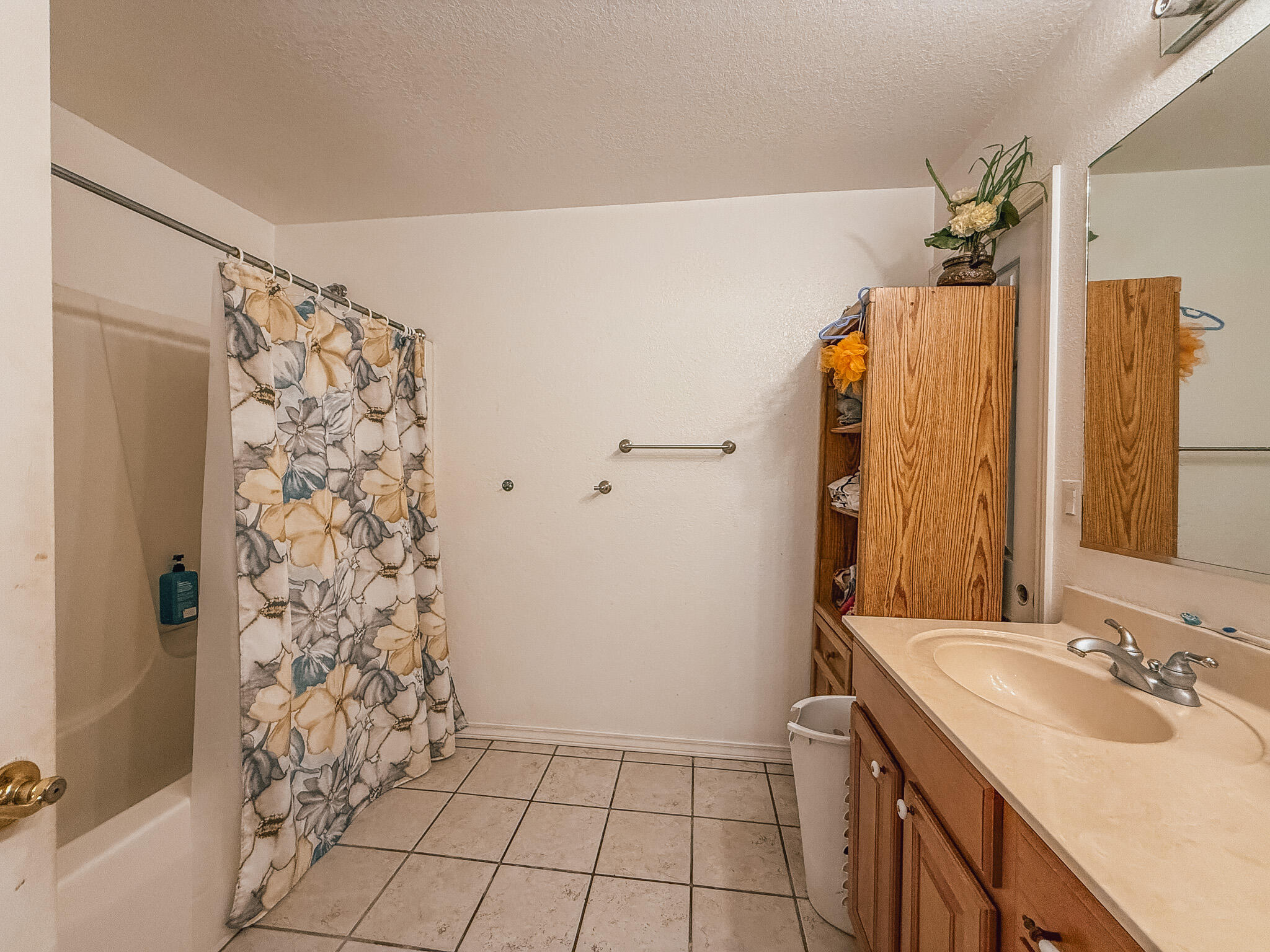 Crestview, Florida, 32539, United States, 4 Bedrooms Bedrooms, ,4 BathroomsBathrooms,Residential,For Sale,1907625