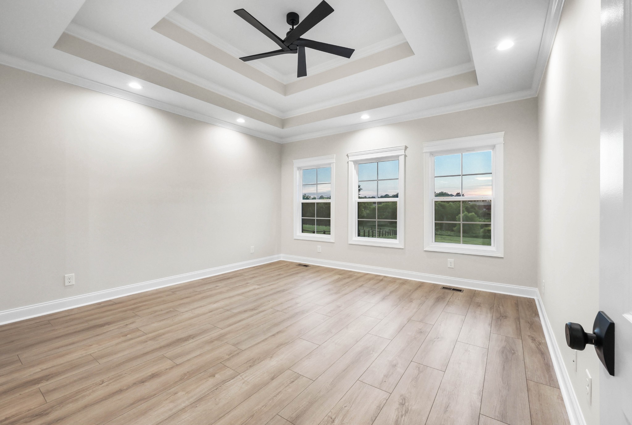 Adams, Tennessee, 37010, United States, 4 Bedrooms Bedrooms, ,4 BathroomsBathrooms,Residential,For Sale,1904806