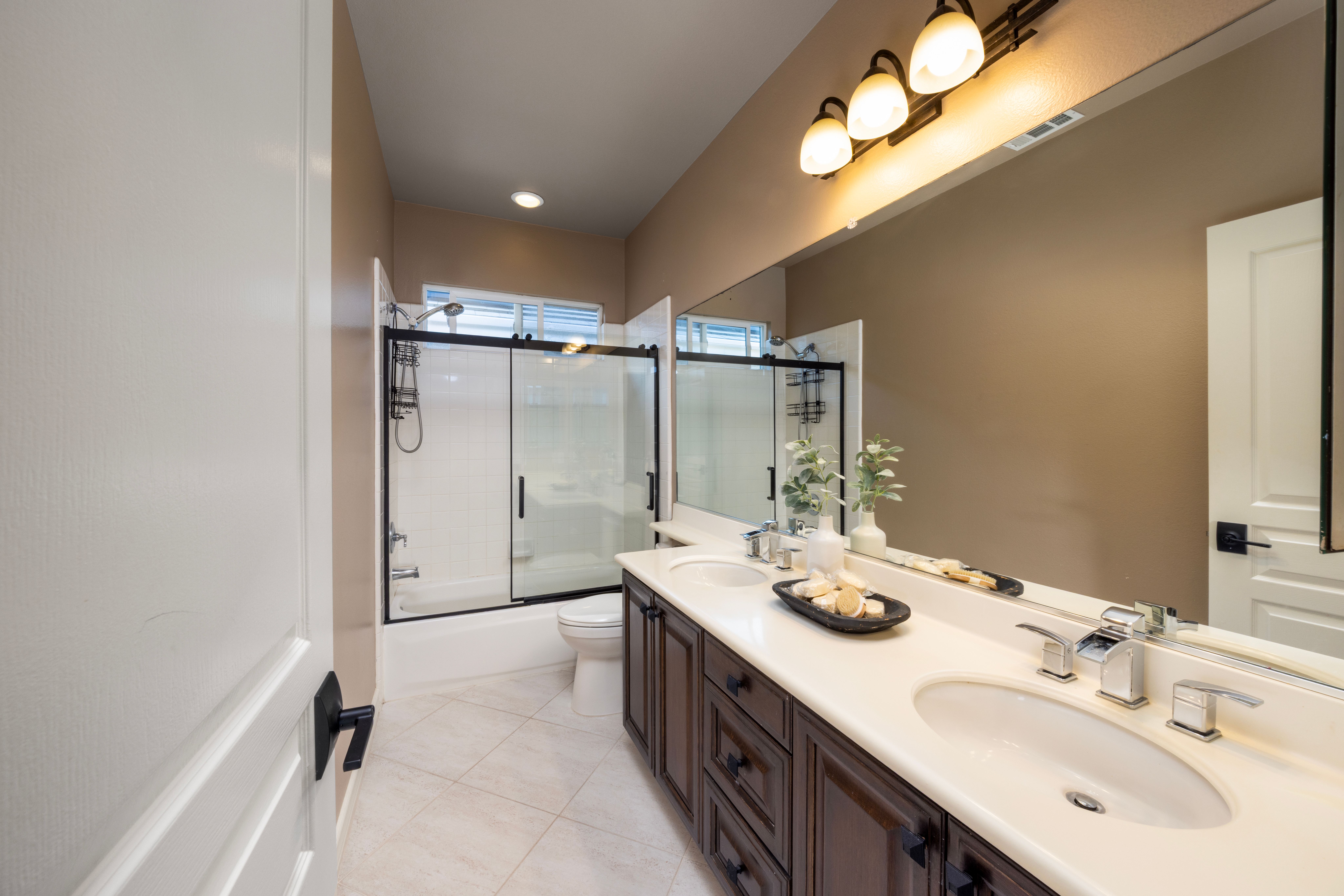  6339 Forester Drive, Huntington Beach, CA 92648 - 物件實景