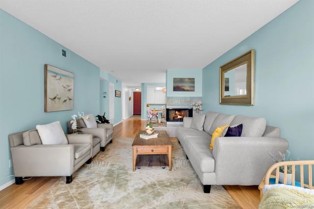 San Diego, California, 92106, United States, 2 Bedrooms Bedrooms, ,2 BathroomsBathrooms,Residential,For Sale,1835176