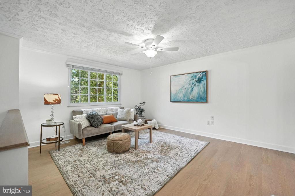 Woodbridge, Virginia, 22191, United States, 3 Bedrooms Bedrooms, ,3 BathroomsBathrooms,Residential,For Sale,1908245