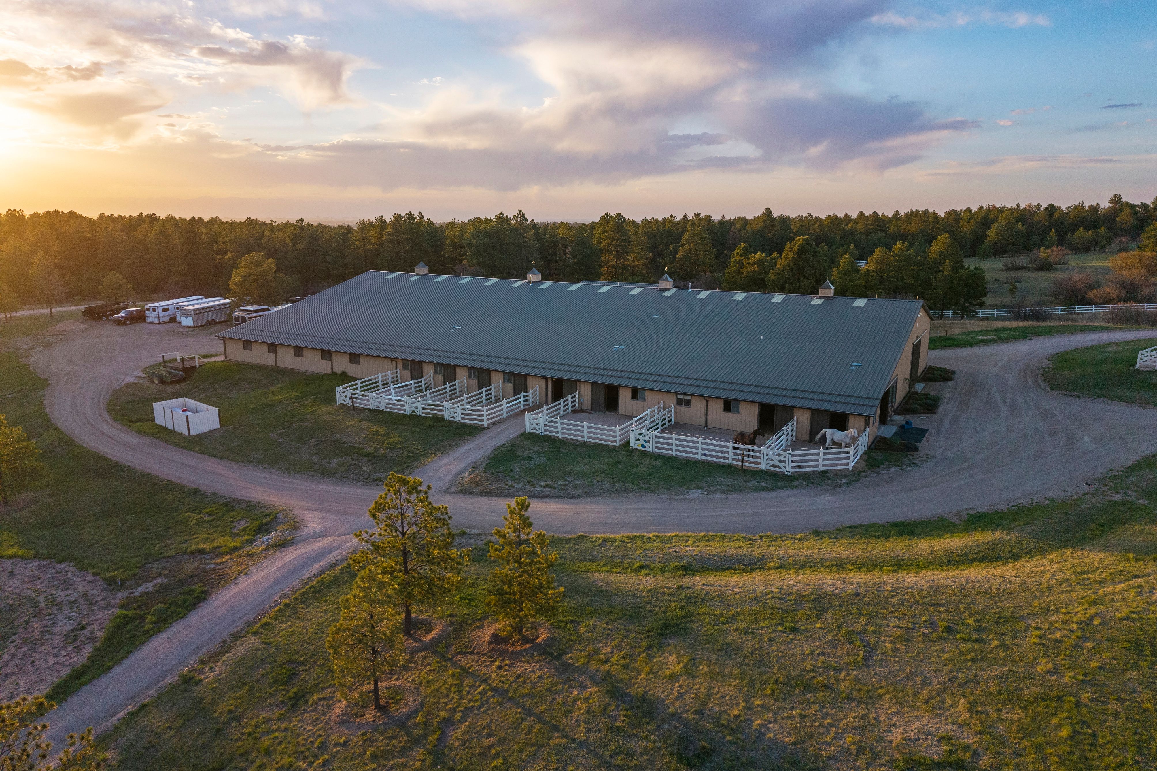  Equestrian Desert Contemporary Estate with Stable & Indoor Arena - 物件實景