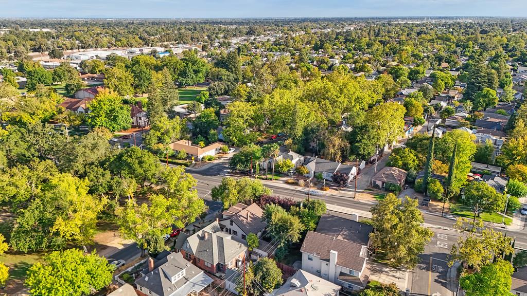 Sacramento, California, 95818, United States, 3 Bedrooms Bedrooms, ,3 BathroomsBathrooms,Residential,For Sale,1954862