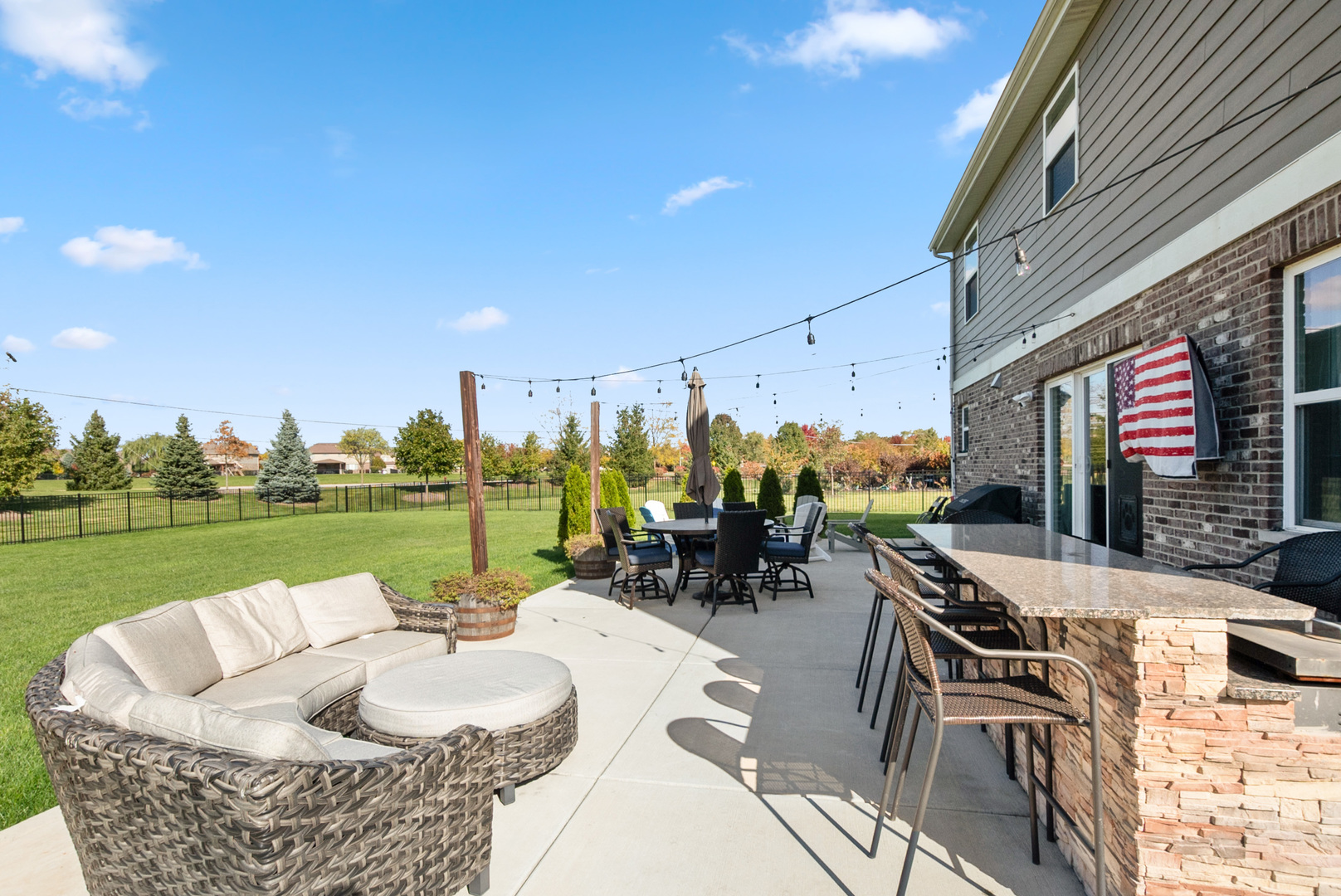 New Lenox, Illinois, 60451, United States, 4 Bedrooms Bedrooms, ,3 BathroomsBathrooms,Residential,For Sale,1984250