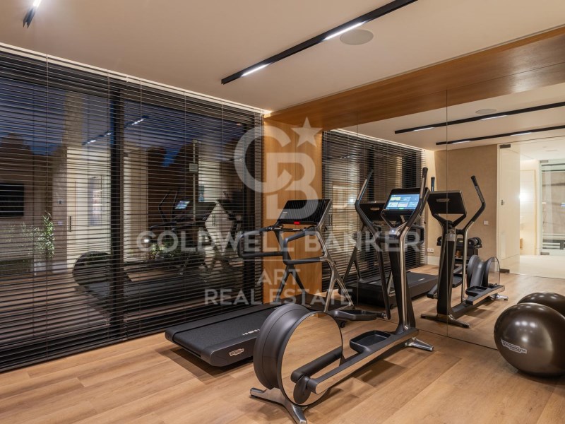 Marbella, Andalusia, ES, 5 Bedrooms Bedrooms, ,6 BathroomsBathrooms,Residential,For Sale,1984936