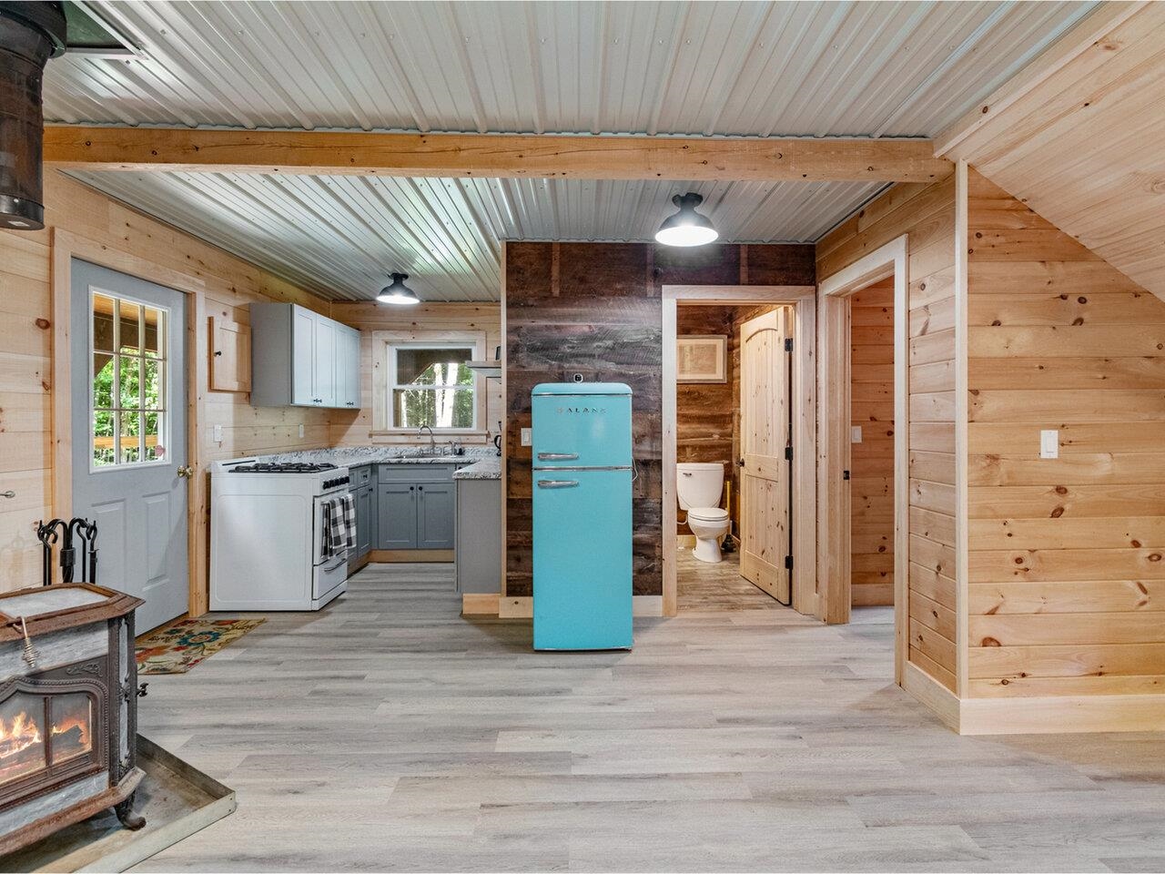 Enosburg, Vermont, 05450, United States, 2 Bedrooms Bedrooms, ,Residential,For Sale,1950253