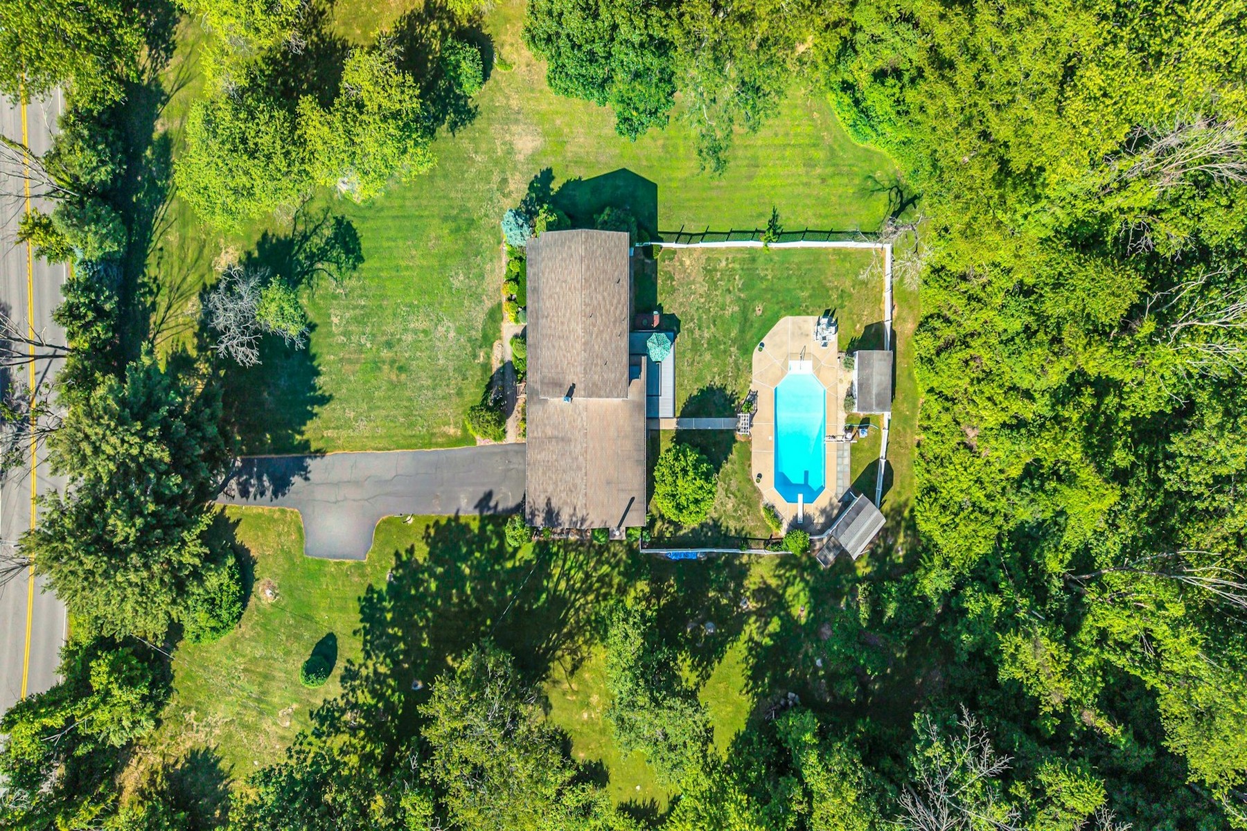  70 Lake Pochung Road, Sussex, NJ 07461 - 物件實景