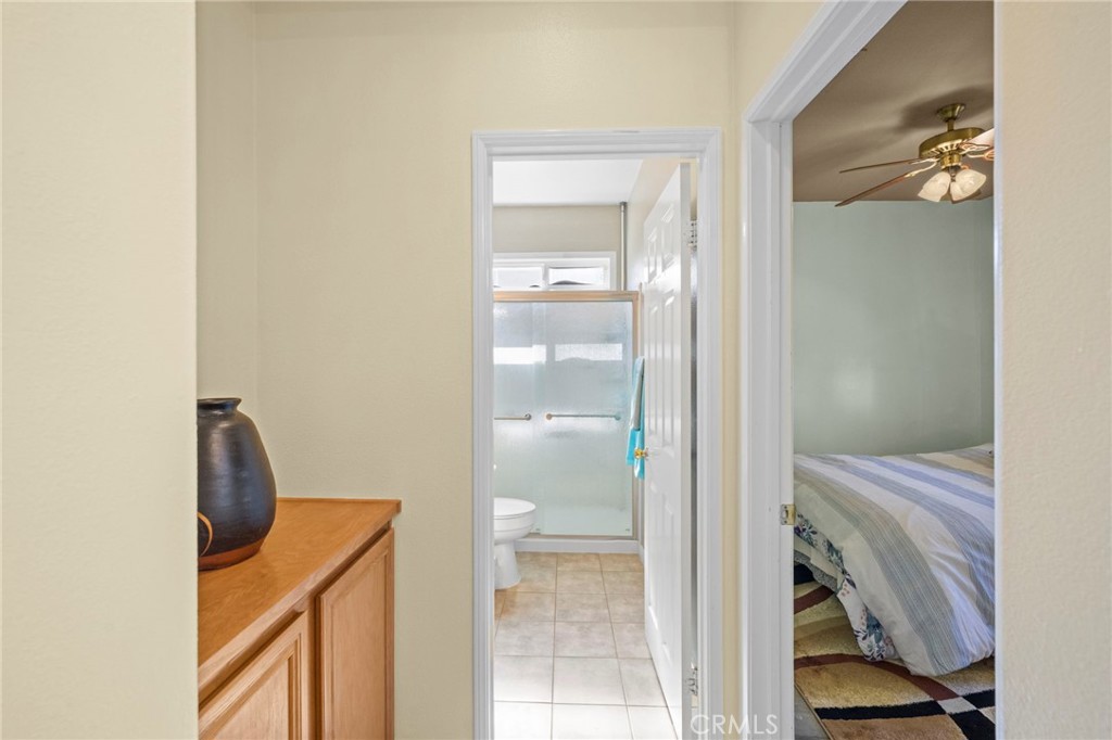 Lake Elsinore, California, 92532, United States, 5 Bedrooms Bedrooms, ,4 BathroomsBathrooms,Residential,For Sale,1989884