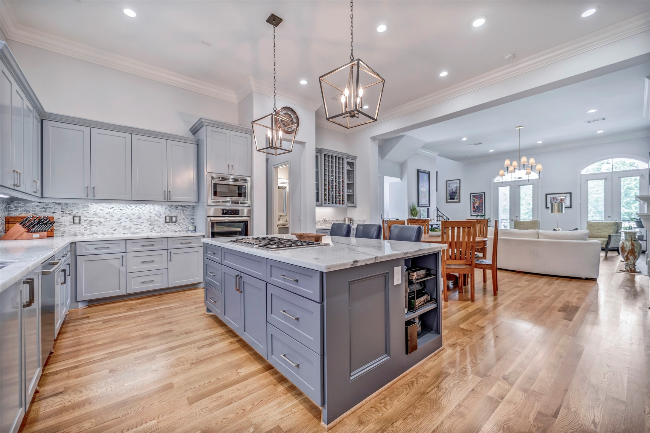Houston, Texas, 77055, United States, 3 Bedrooms Bedrooms, ,4 BathroomsBathrooms,Residential,For Sale,1866931