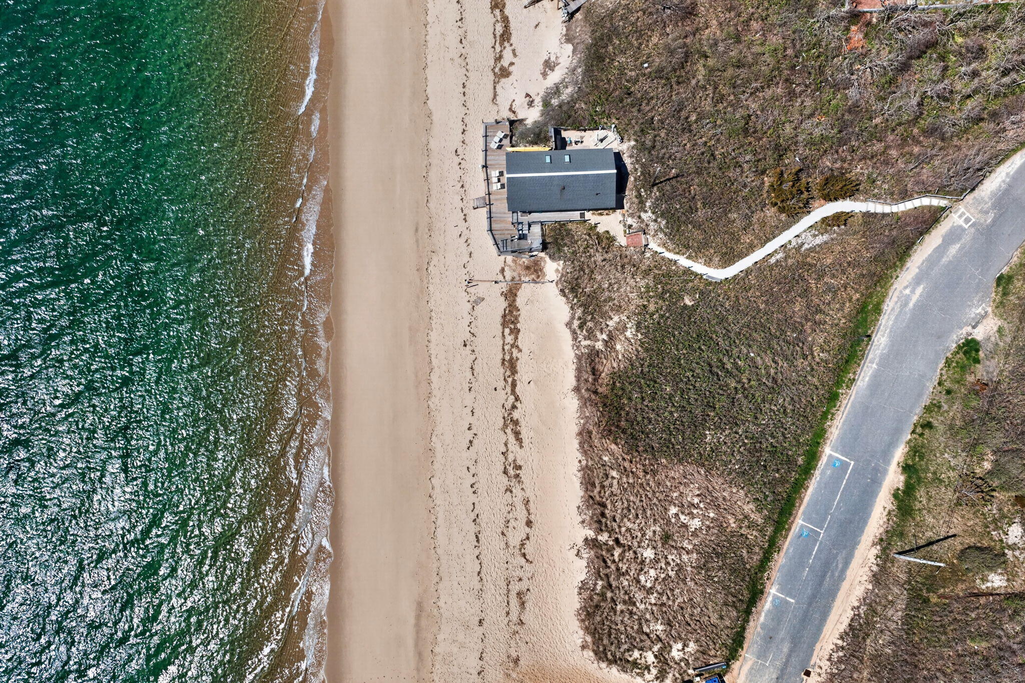  North Truro Beachfront Cottage with Private Bay Access - 物件實景