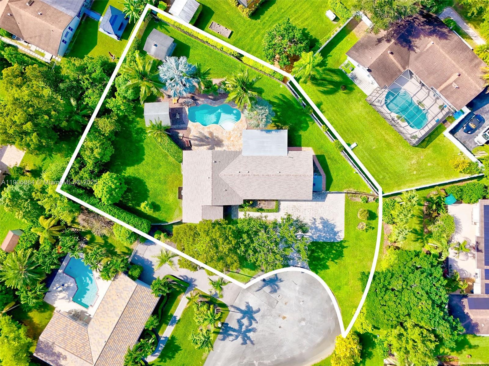 Miami, Florida, 33176, United States, 4 Bedrooms Bedrooms, ,2 BathroomsBathrooms,Residential,For Sale,1986313