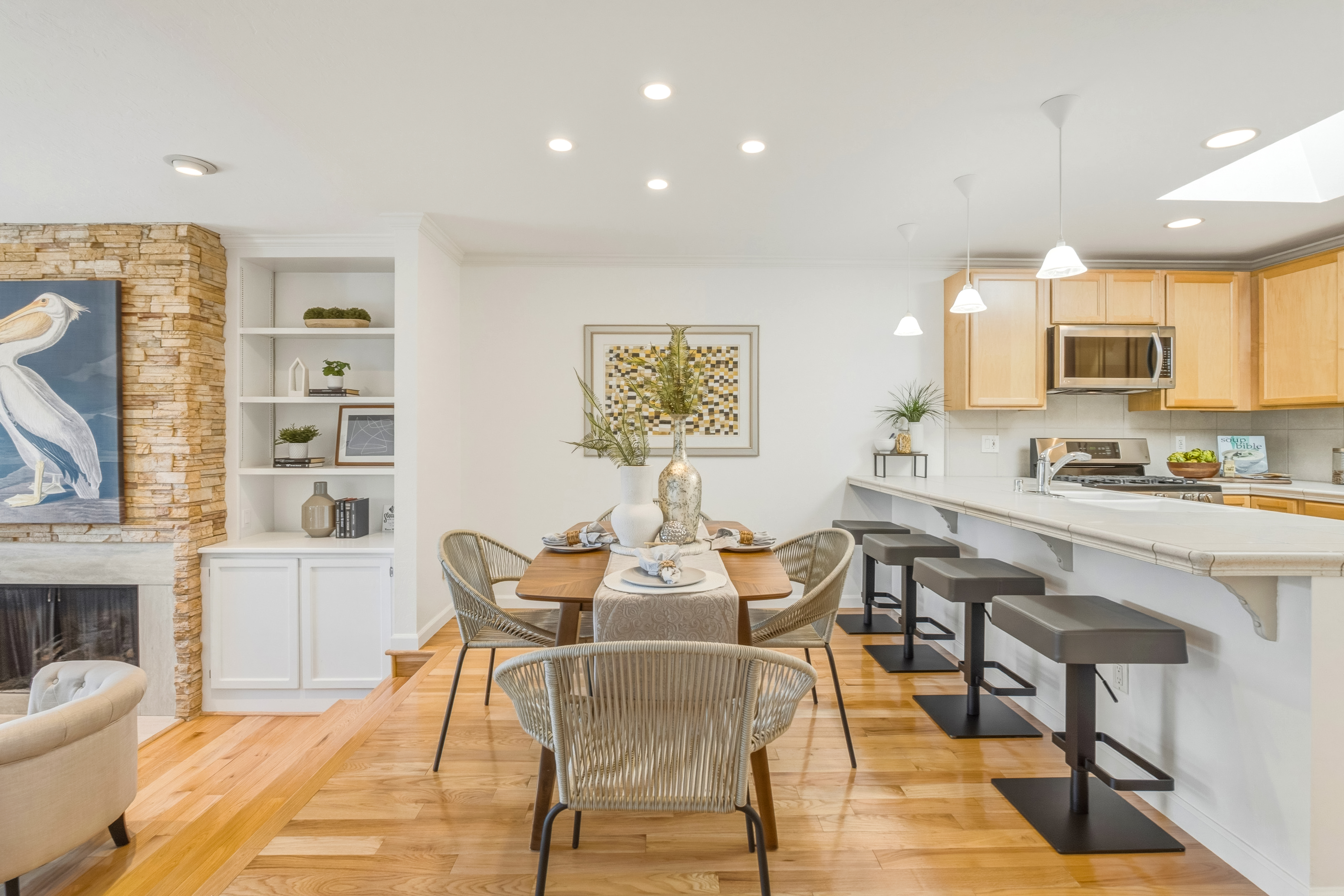  Easy Living at Quail Hill - 物件實景