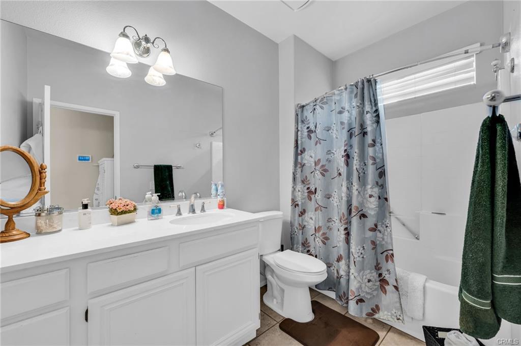 Eastvale, California, 92880, United States, 4 Bedrooms Bedrooms, ,3 BathroomsBathrooms,Residential,For Sale,1914327