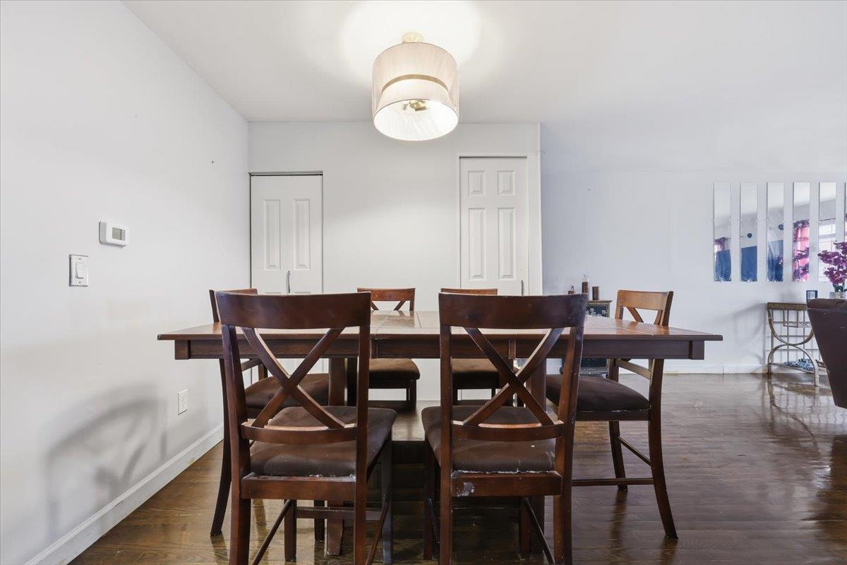 North Bergen, New Jersey, 07047, United States, 3 Bedrooms Bedrooms, ,3 BathroomsBathrooms,Residential,For Sale,1987703