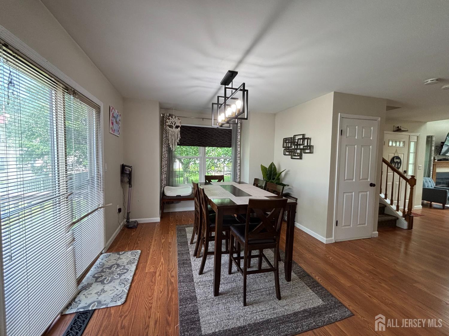 North Brunswick, New Jersey, 08902, United States, 3 Bedrooms Bedrooms, ,3 BathroomsBathrooms,Residential,For Sale,2048487