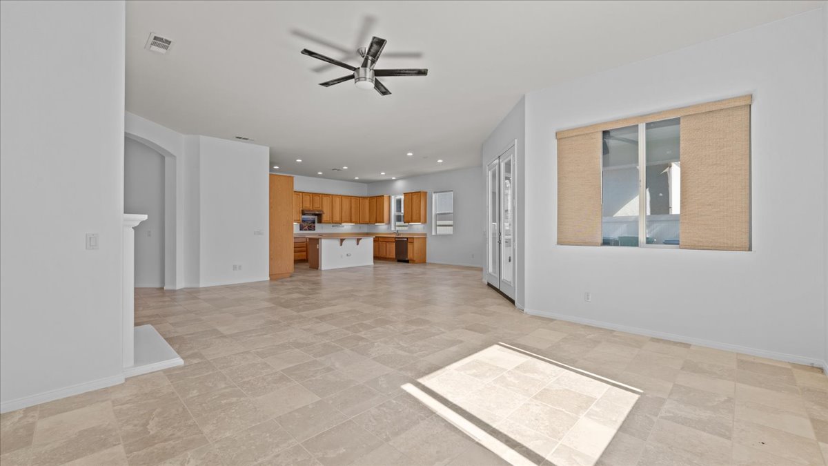 Beaumont, California, 92223, United States, 2 Bedrooms Bedrooms, ,3 BathroomsBathrooms,Residential,For Sale,1931673