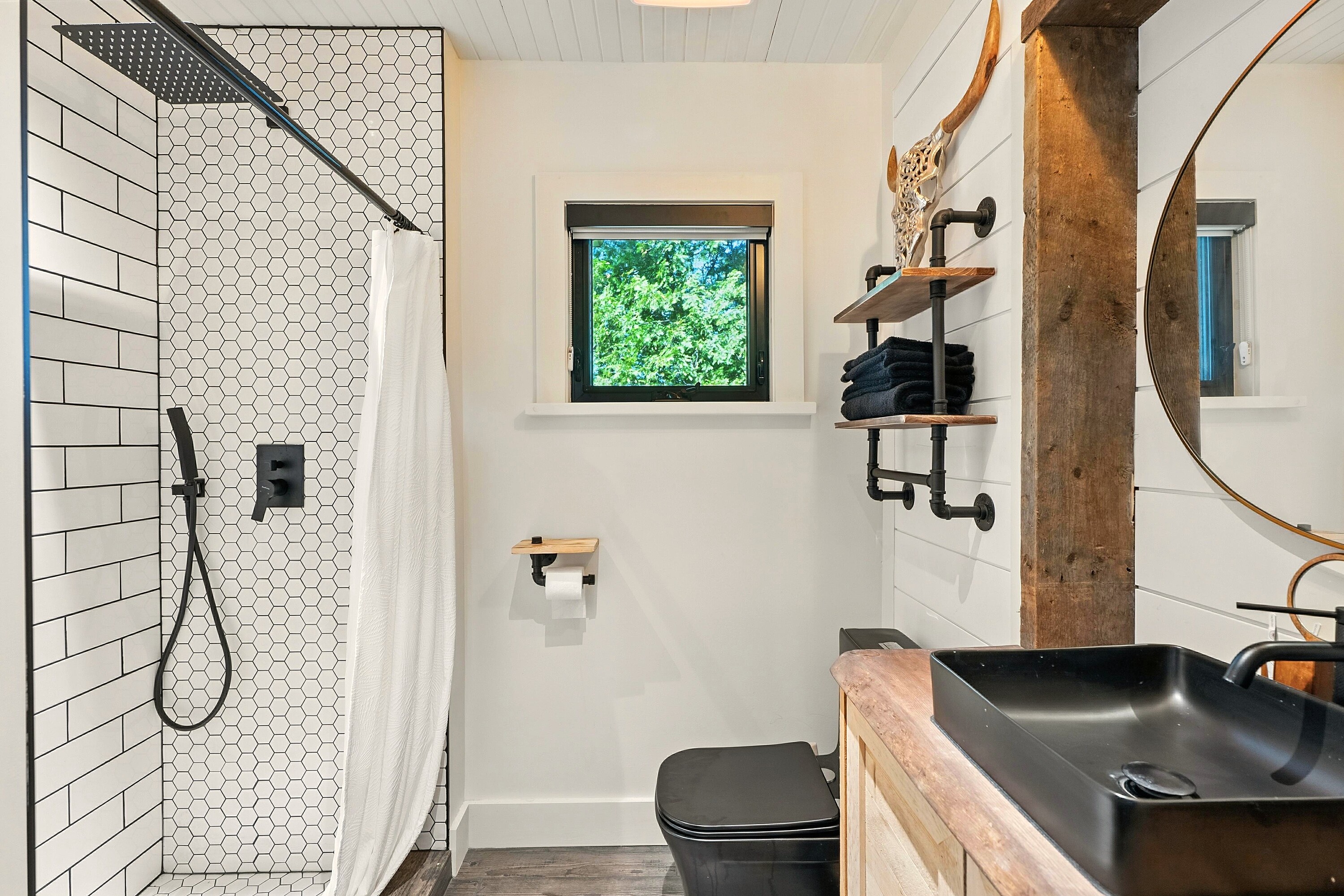  Echo Beach - 物件實景