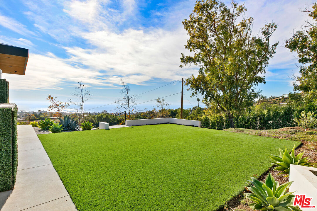 29623 Cuthbert Rd, Malibu, California, 90265, United States, 5 Bedrooms Bedrooms, ,8 BathroomsBathrooms,Residential,For Sale,29623 Cuthbert Rd,1682561