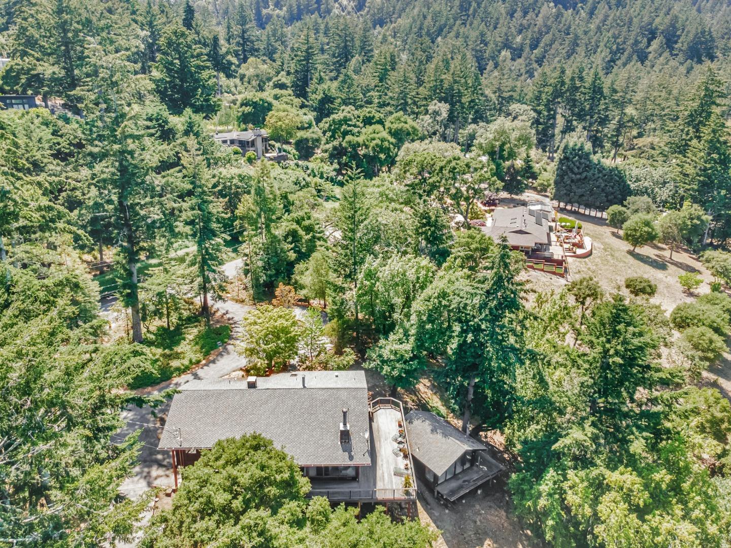 Woodside, California, 94062, United States, 3 Bedrooms Bedrooms, ,4 BathroomsBathrooms,Residential,For Sale,1848969
