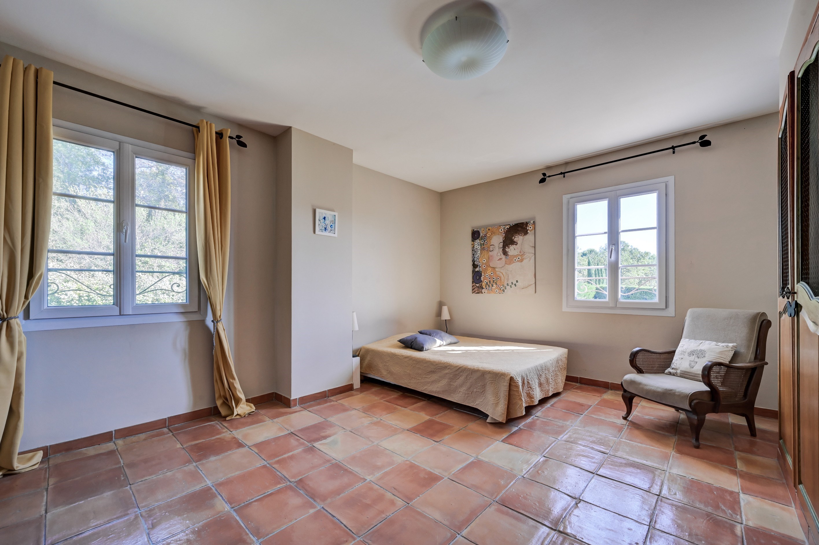  amily Home with Pool and Landscaped Grounds near Aix-en-Provence - 物件實景